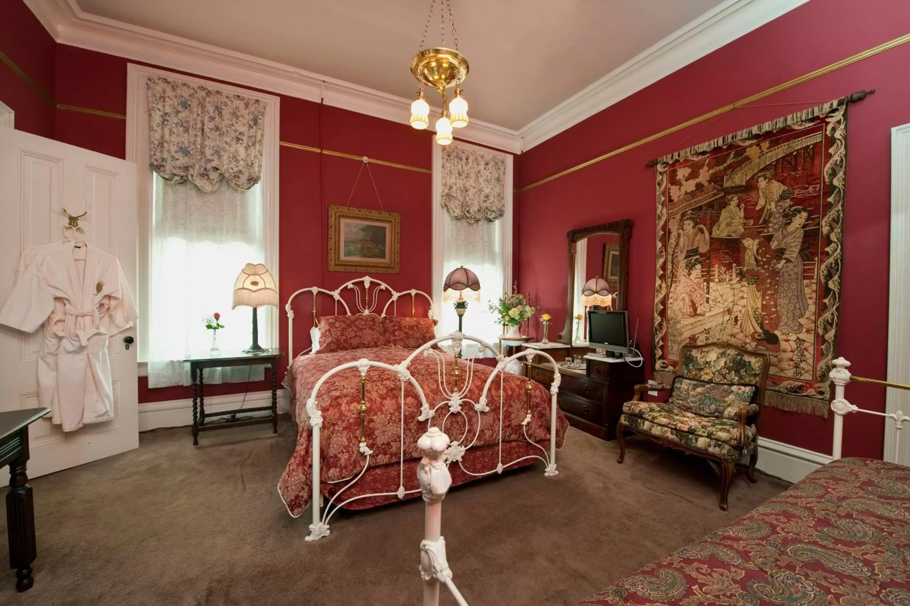 Bed, Seating Area in Inn San Francisco