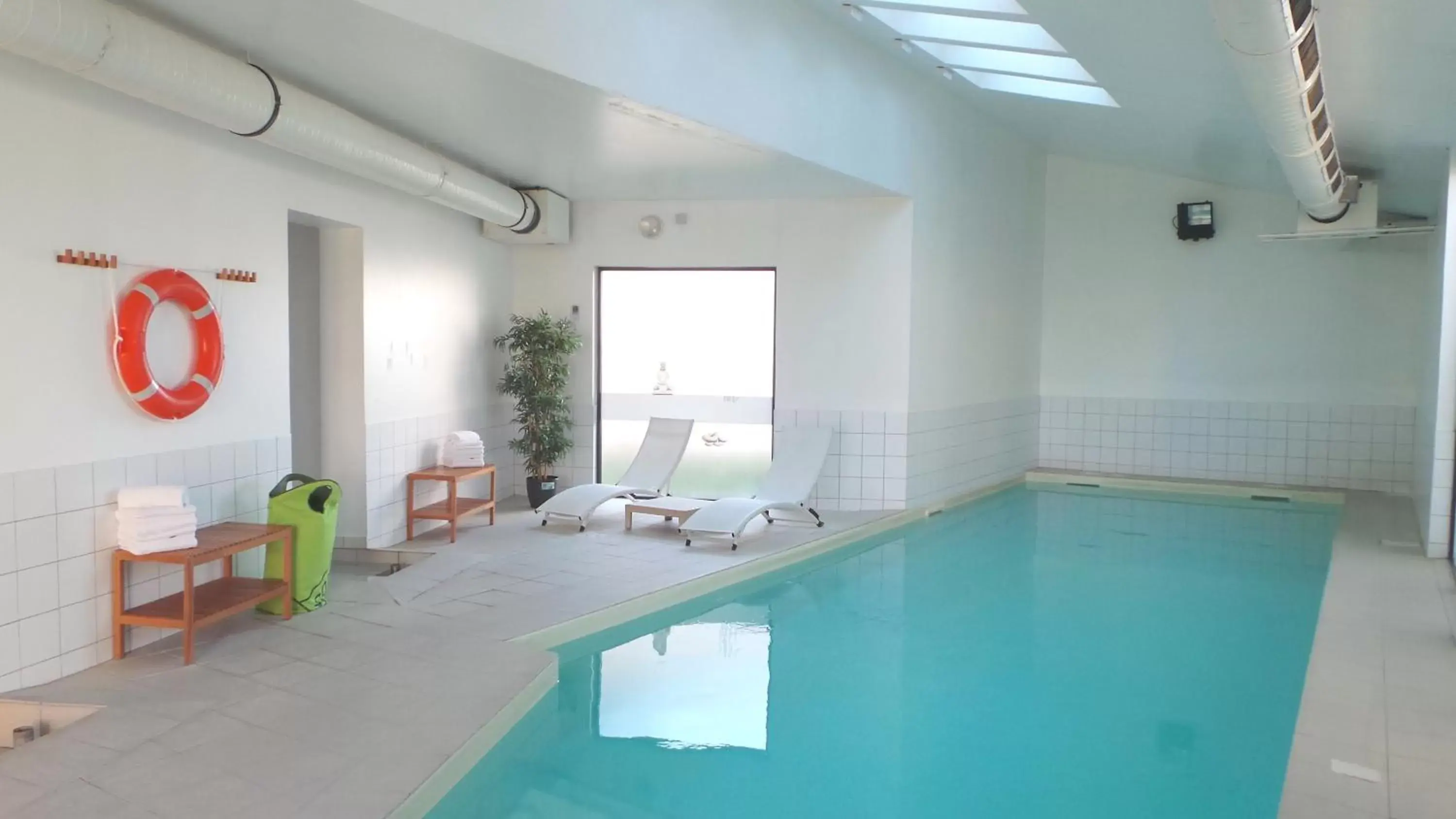 Swimming Pool in Aparthotel Adagio Access Saint Louis Bâle