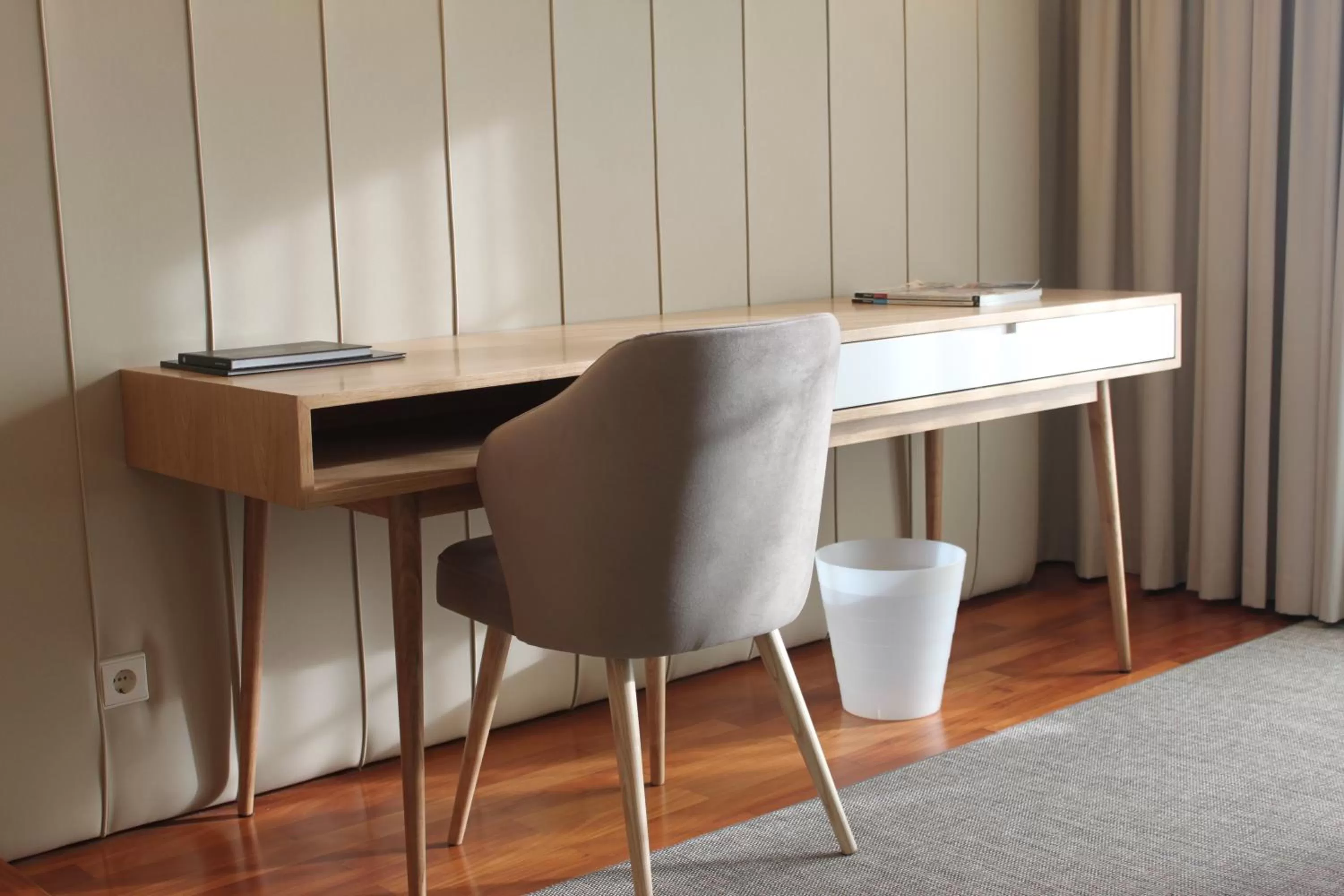 Decorative detail in Hotel Suave Mar