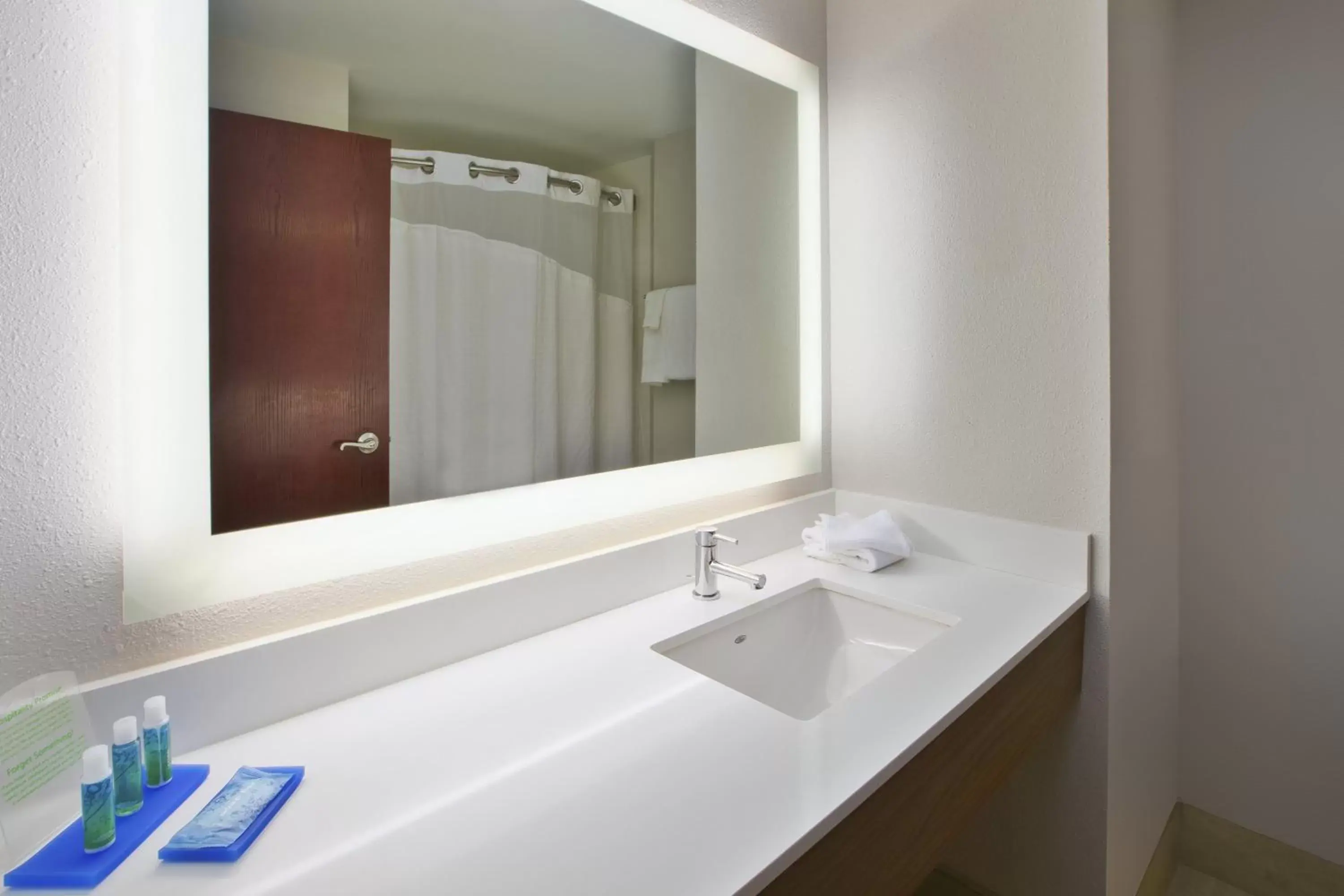 Bathroom in Holiday Inn Express Hotel & Suites Cincinnati Northeast-Milford, an IHG Hotel