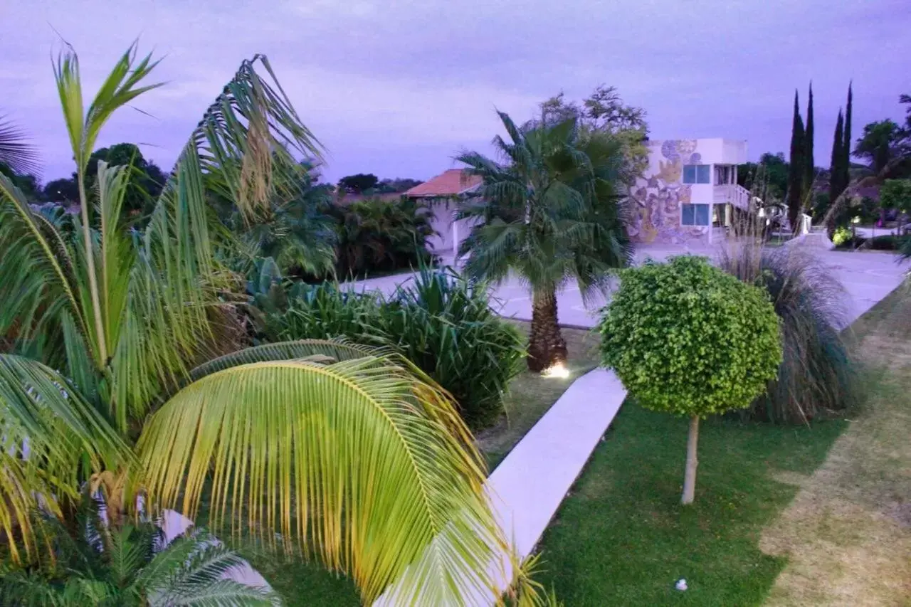 Swimming Pool in Quinta Souffle