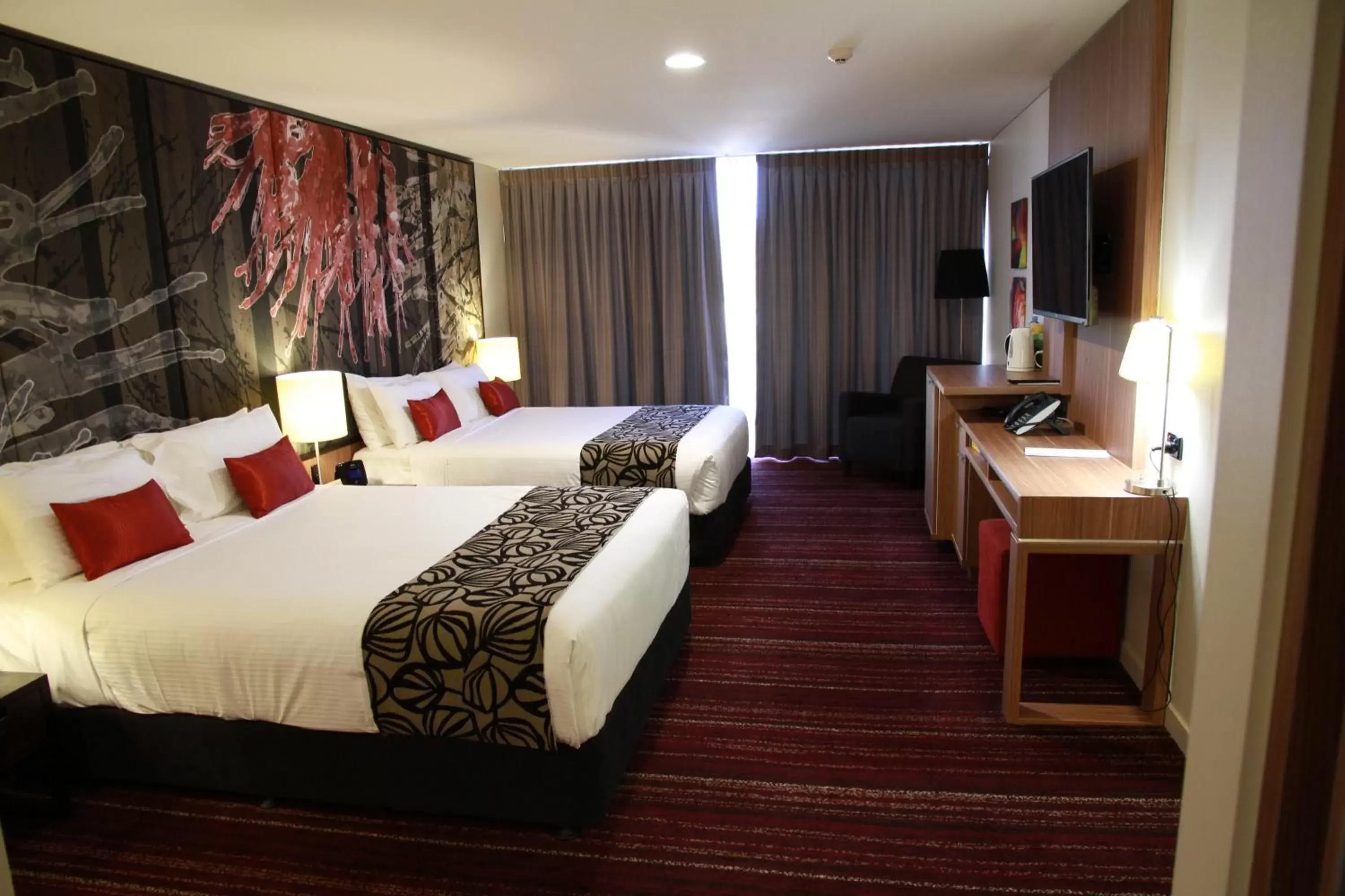 Queen Room with Two Queen Beds in Mantra Gladstone