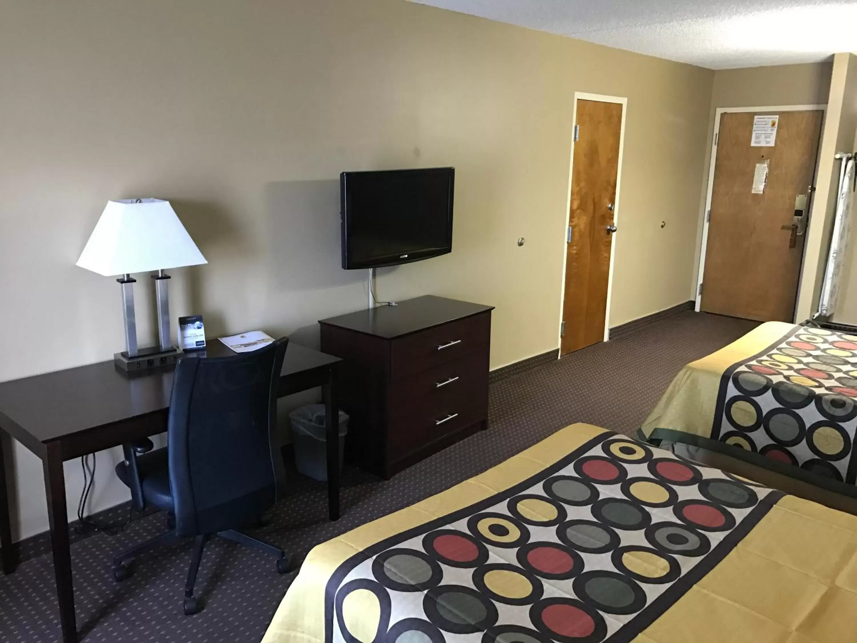Bed in Super 8 by Wyndham Miamisburg Dayton S Area OH
