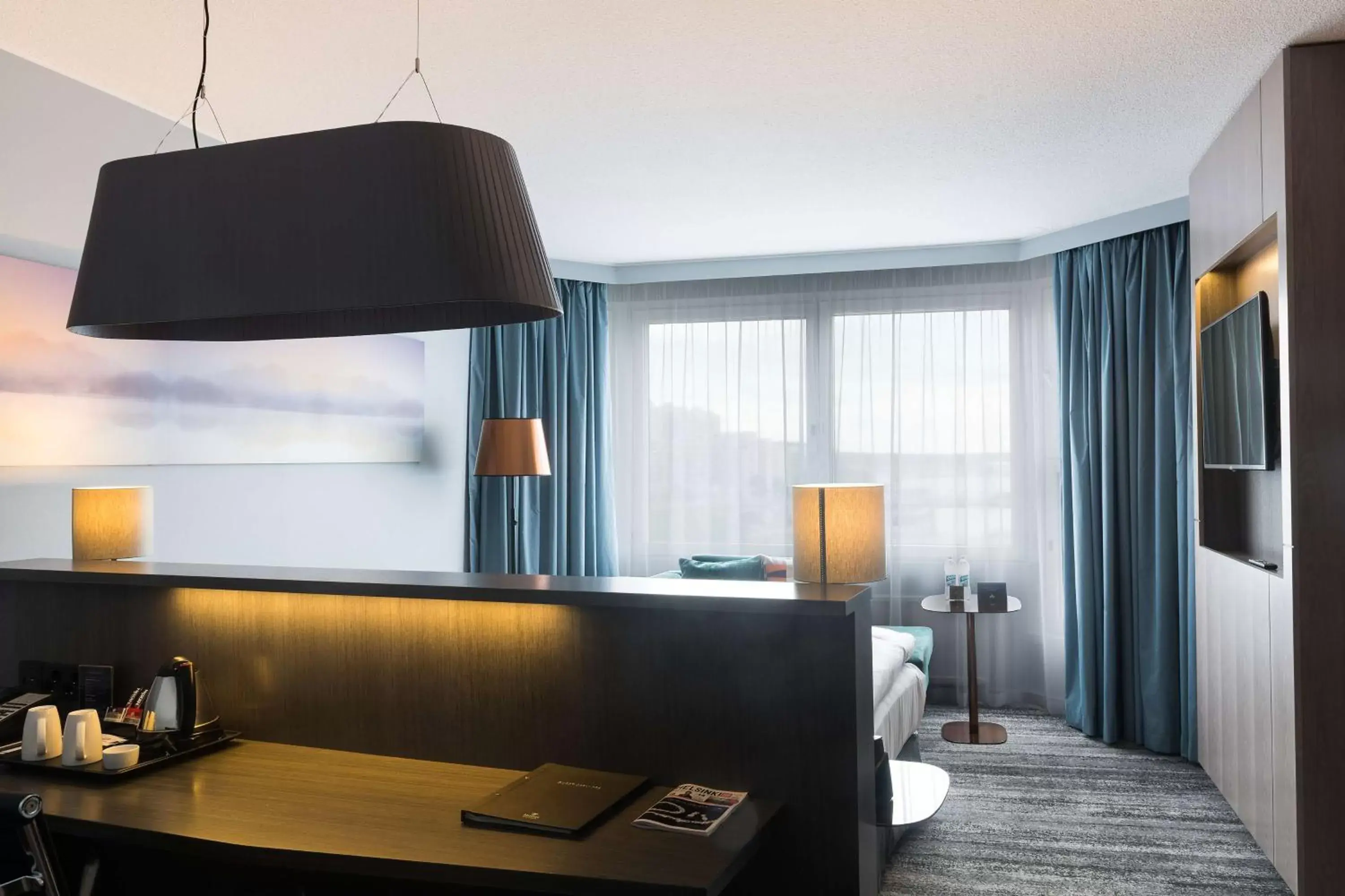 Bed, TV/Entertainment Center in Hilton Helsinki Strand