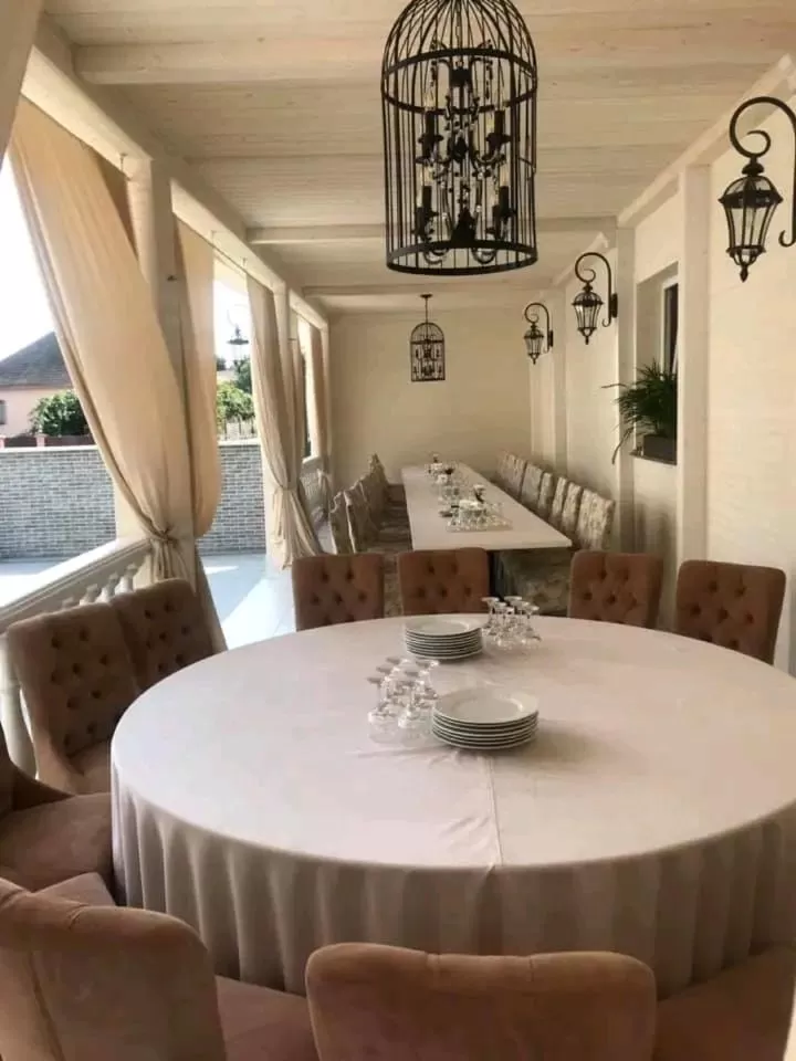 Hotel and Restaurant Velure