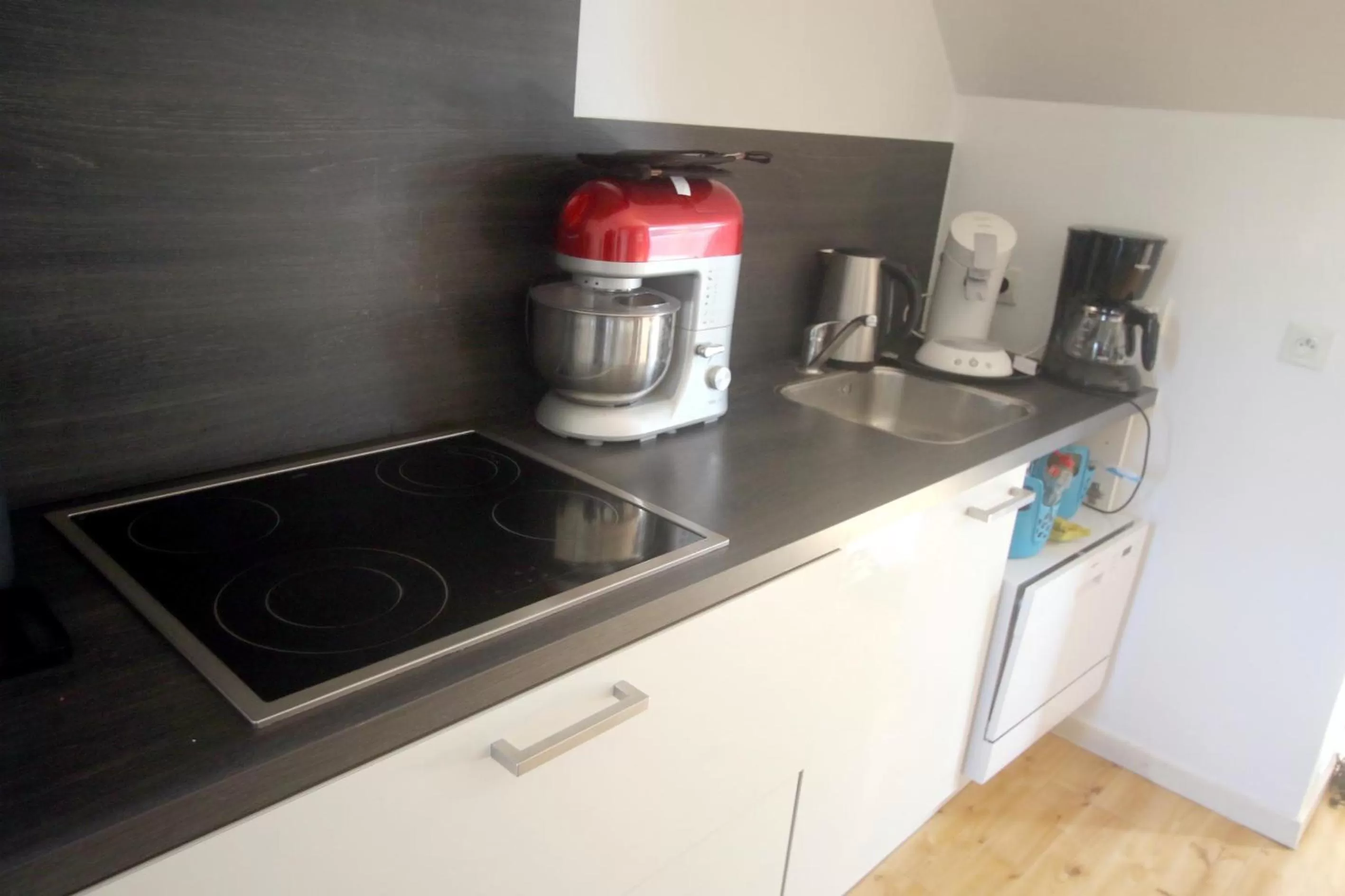 stove in Chambre d'hôte Blankenberge