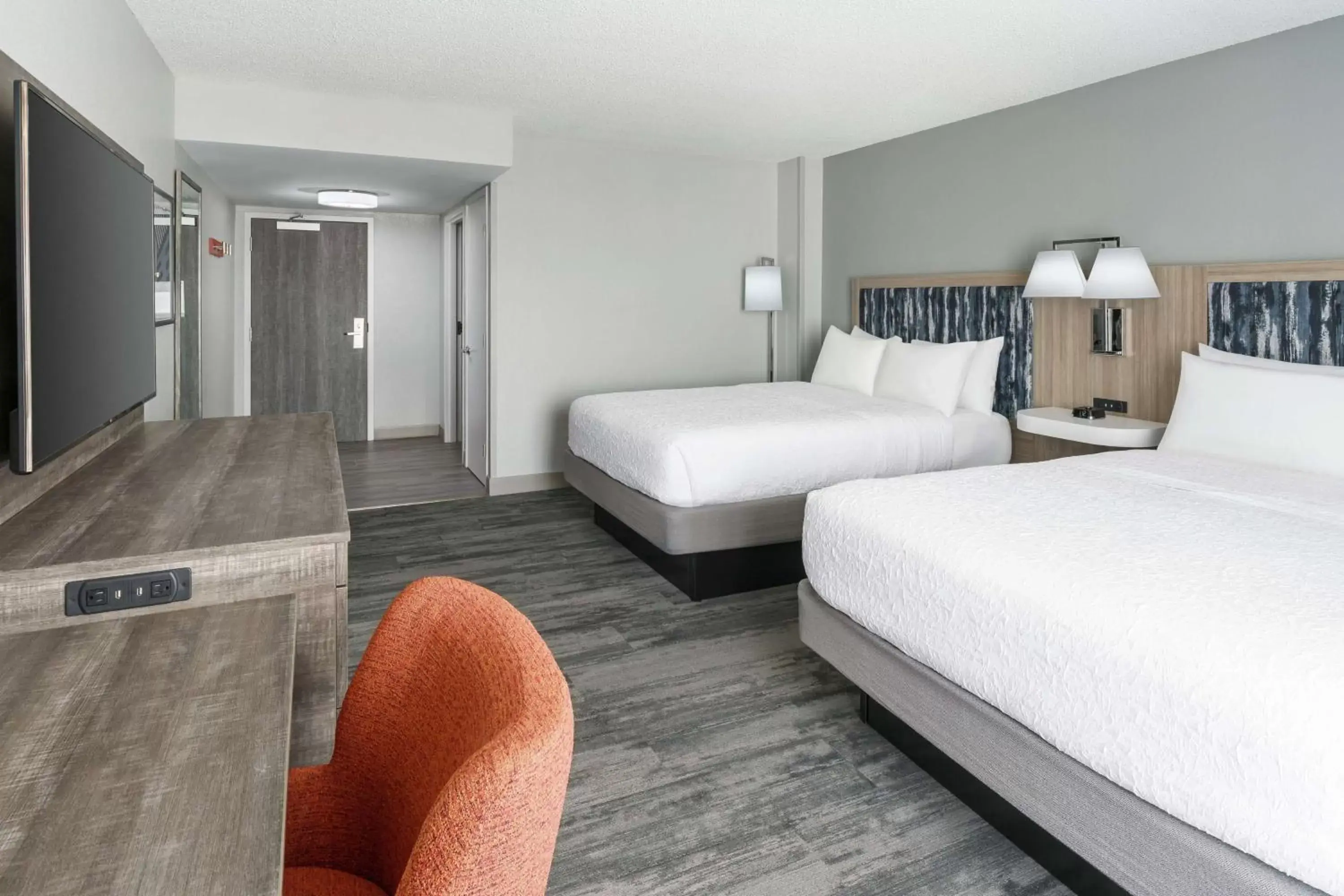 Bedroom in Hampton Inn & Suites Tampa Ybor City Downtown