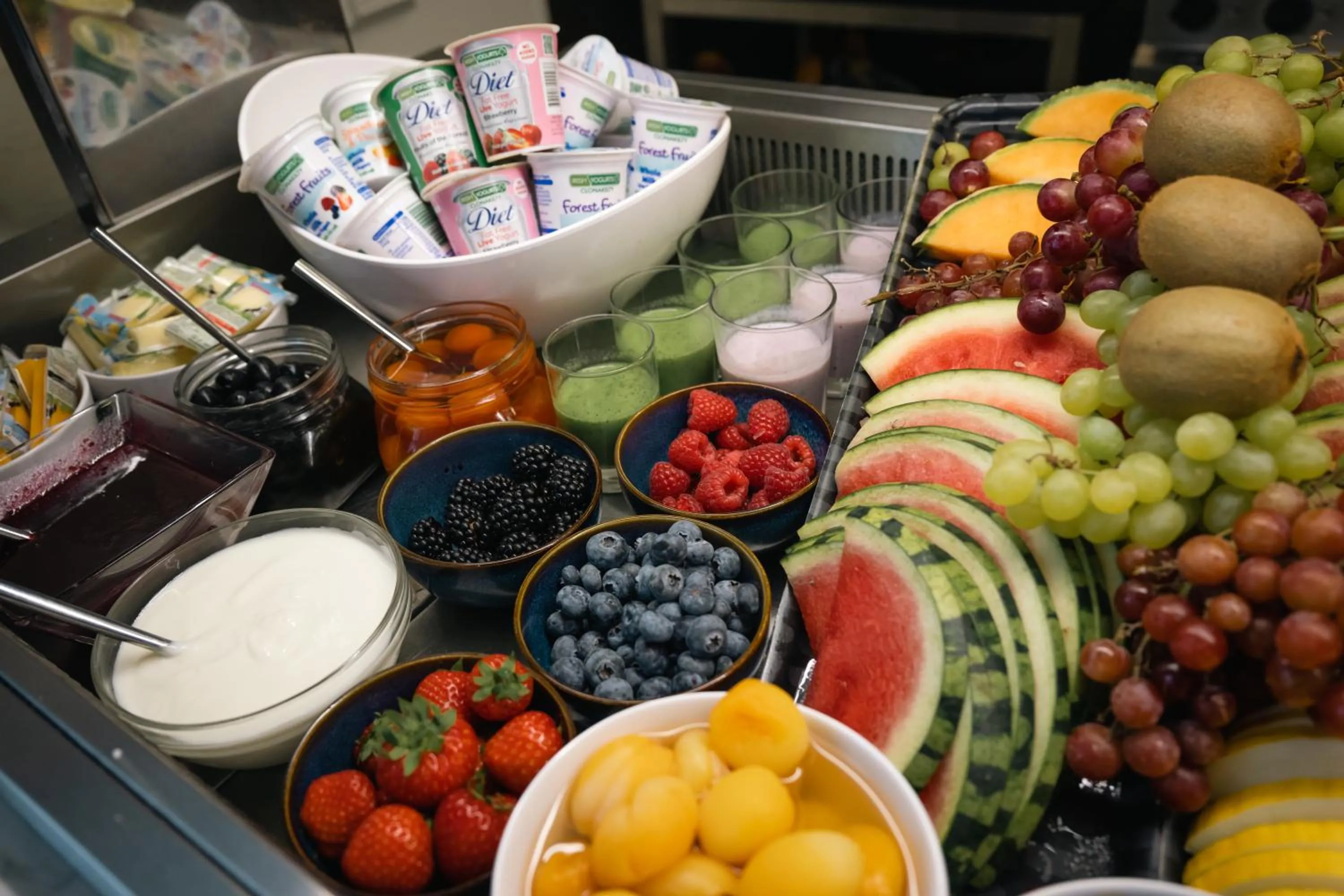 Buffet breakfast in Aspect Hotel Park West