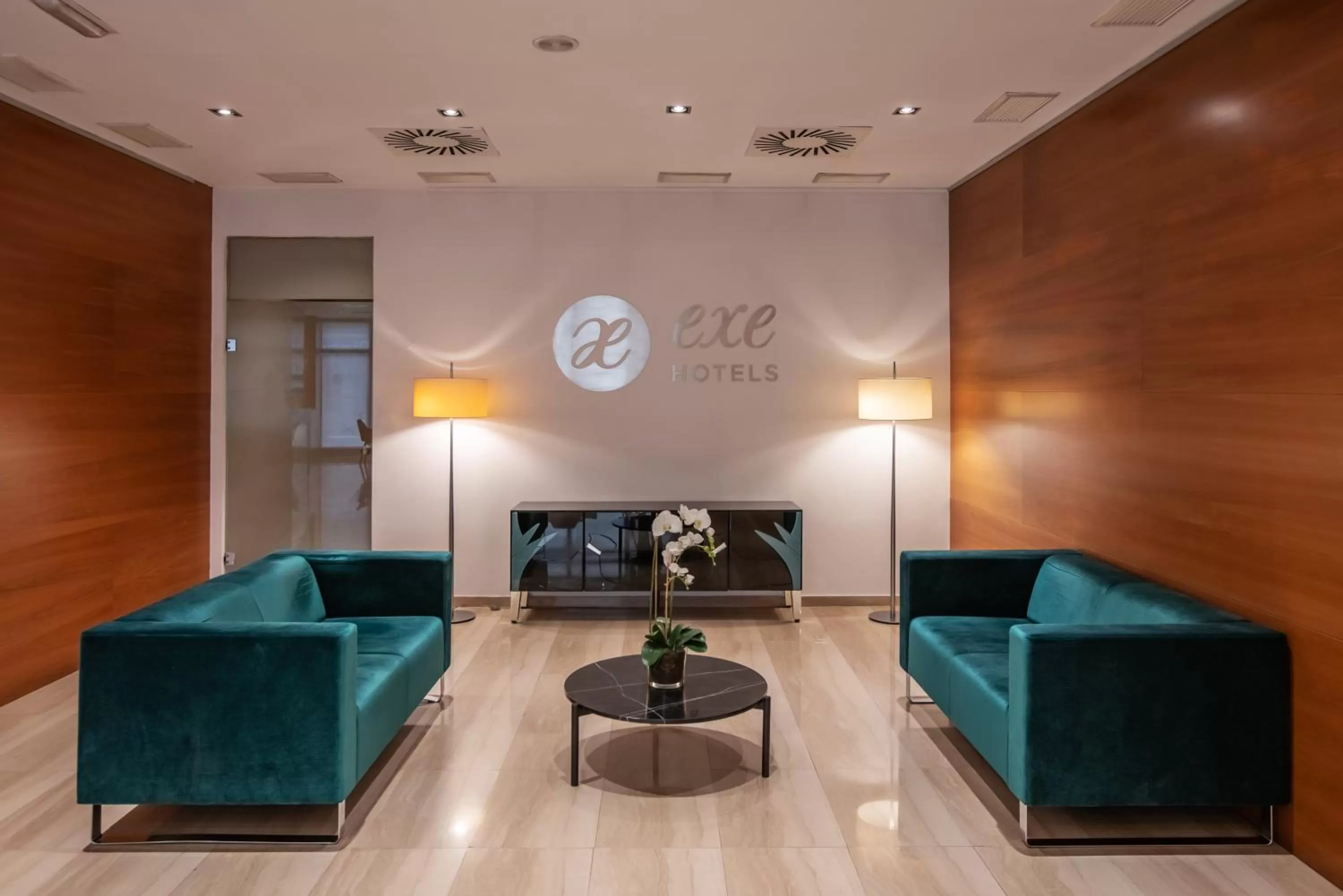 Seating area in Exe León