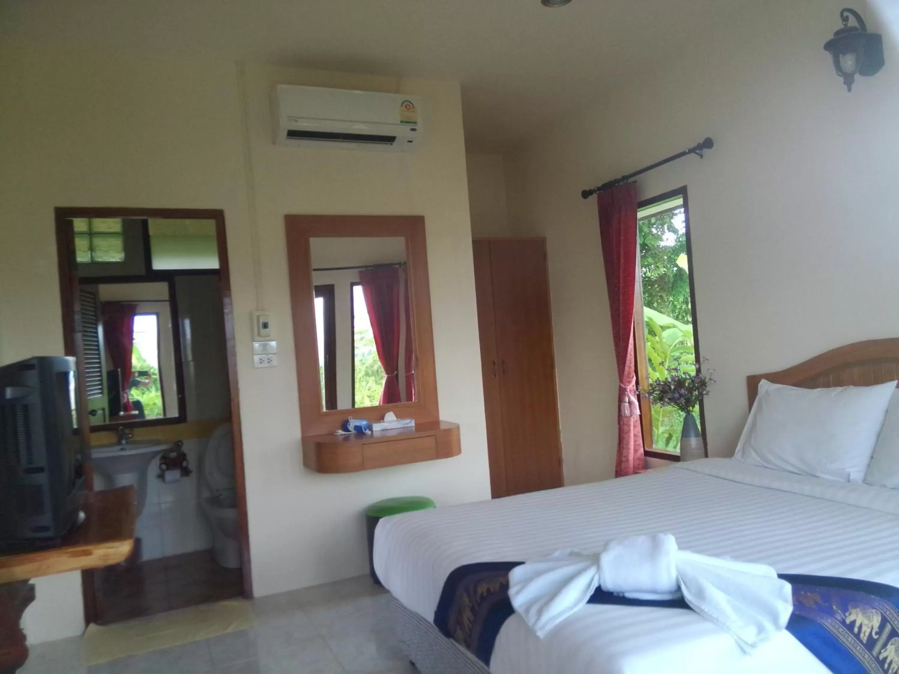 Bedroom, Bed in Pai Iyara Resort