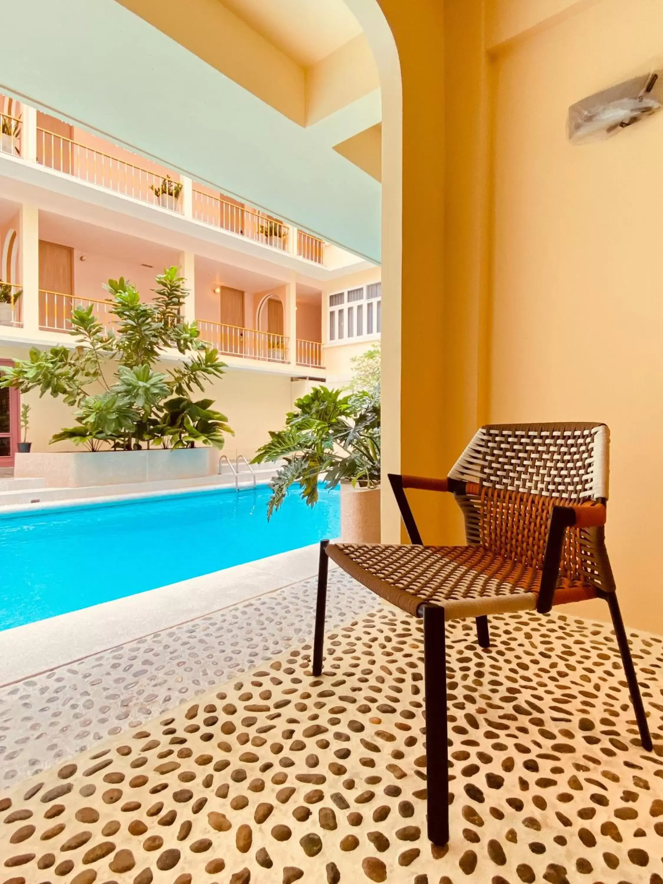 Balcony/Terrace, Swimming Pool in Miami Hotel Bangkok - SHA Plus