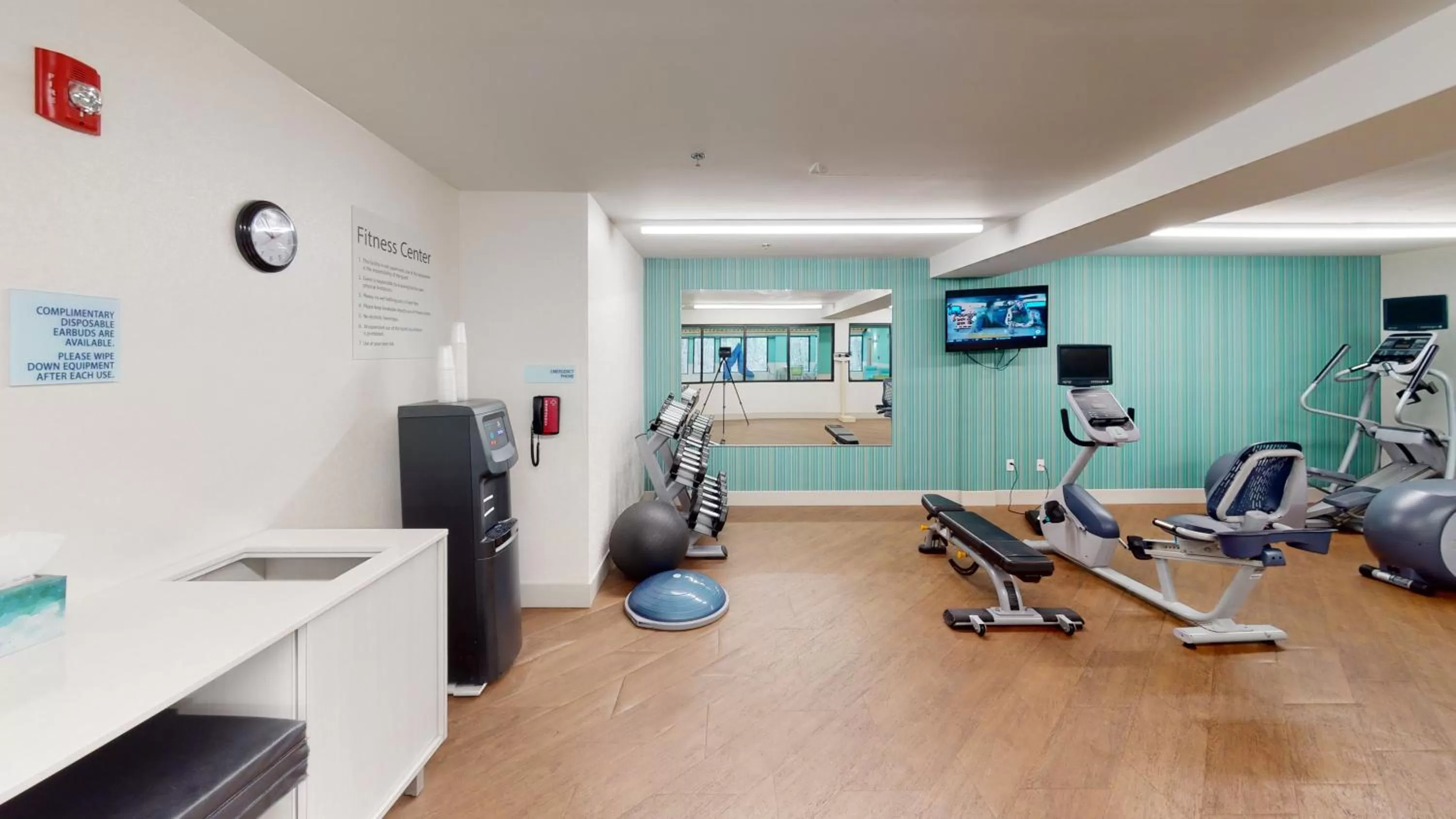 Fitness centre/facilities in Holiday Inn Express South Burlington by IHG