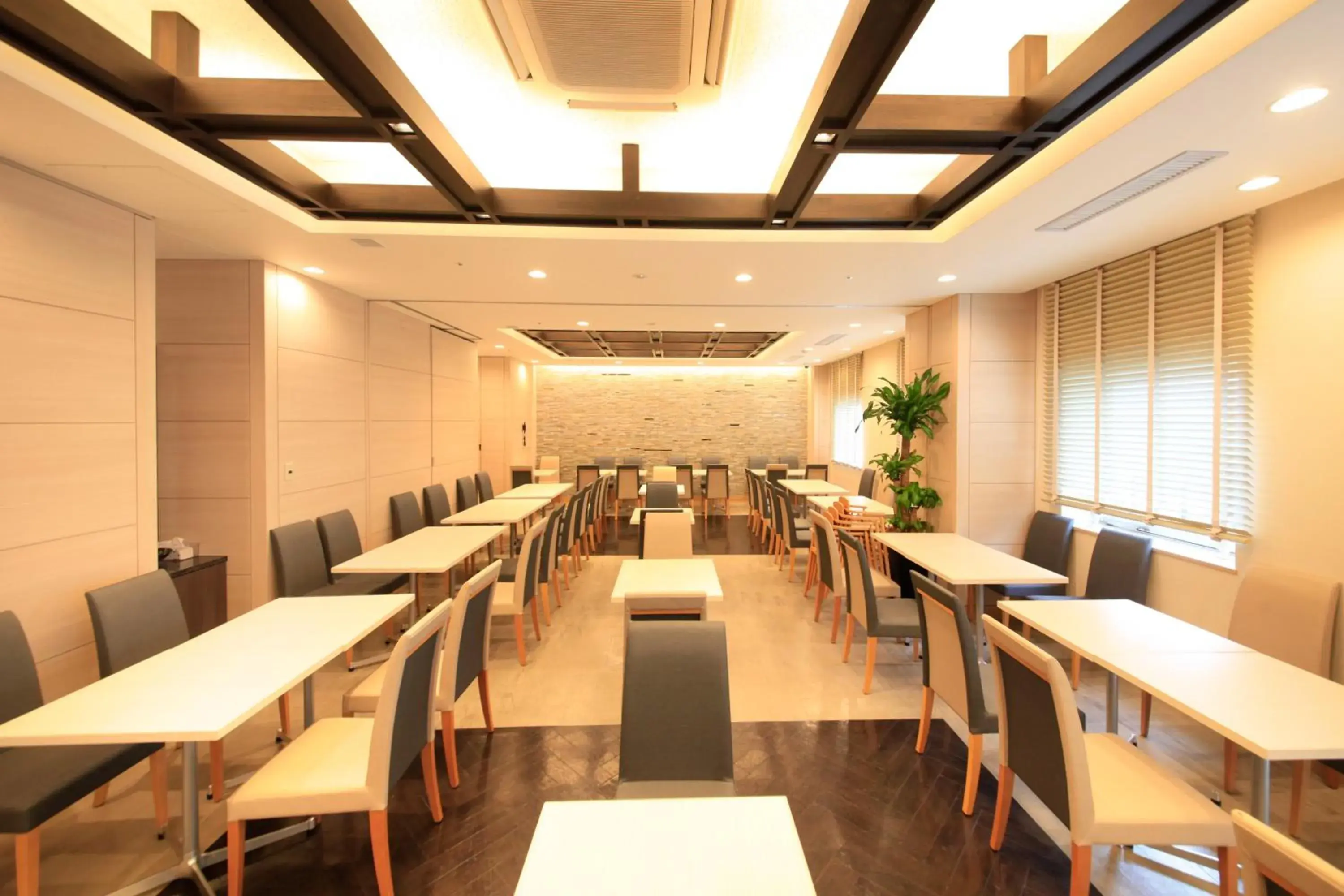 Lounge or bar, Restaurant/Places to Eat in Richmond Hotel Premier Musashikosugi