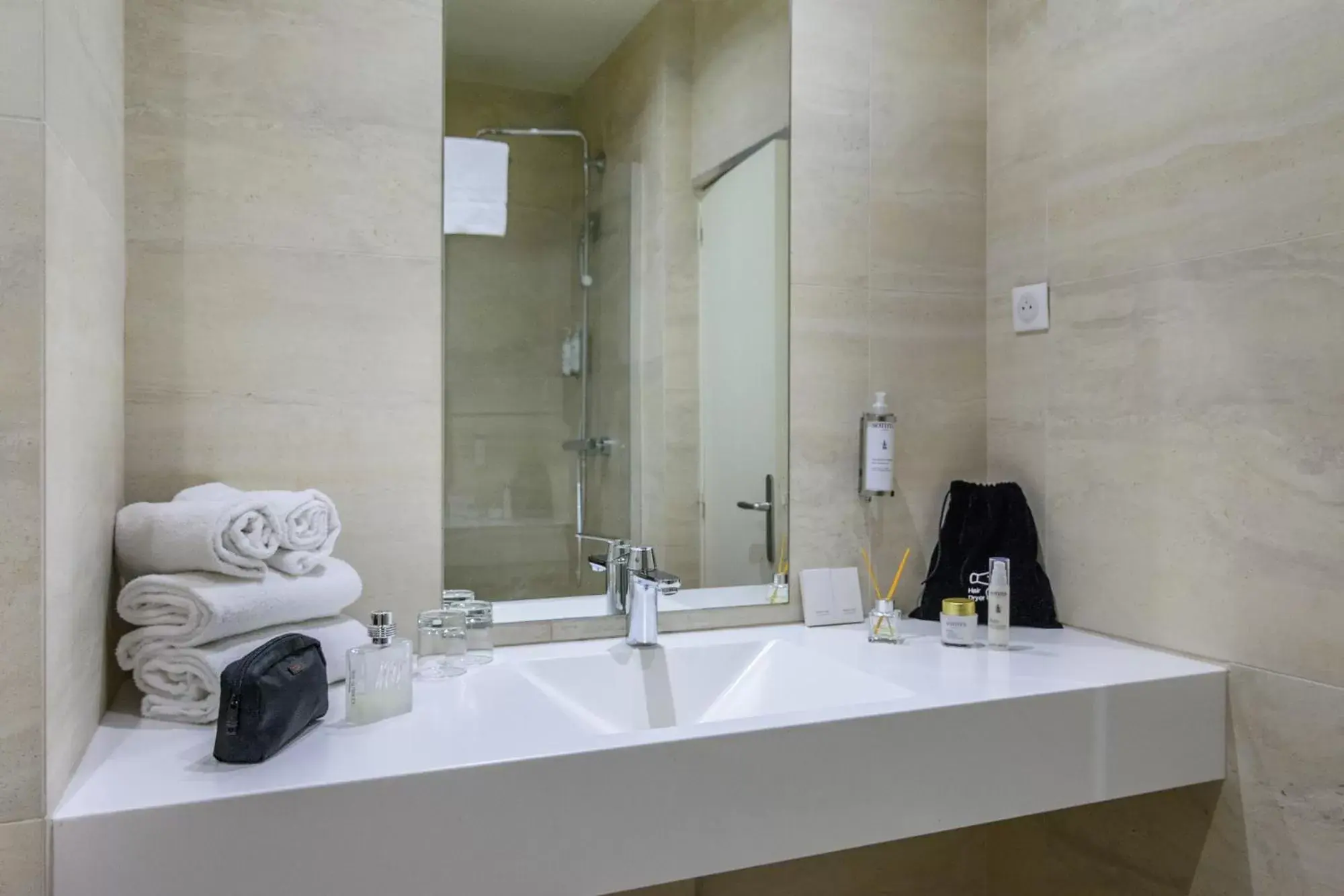 Bathroom in Saint Georges Hotel & Spa