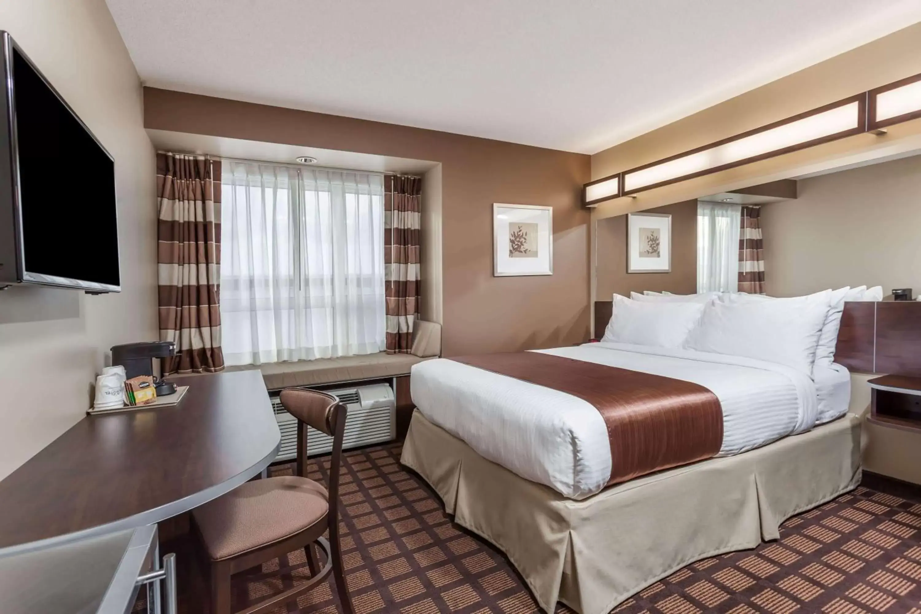 Photo of the whole room, Bed in Microtel Inn & Suites by Wyndham - Timmins Photo of the whole room, Bed in Microtel Inn & Suites by Wyndham - Timmins