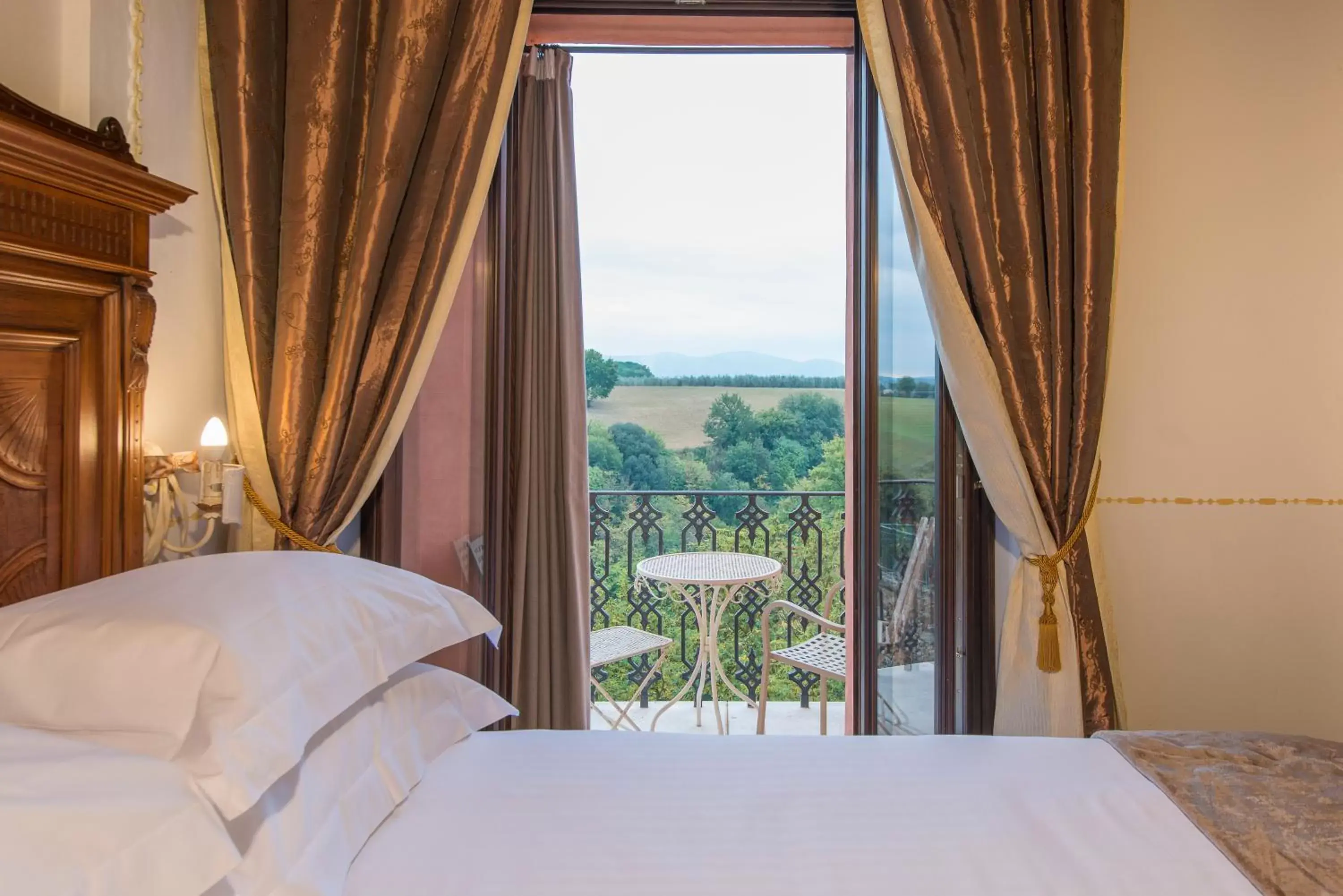 Balcony/Terrace, Bed in Palazzo Pacini