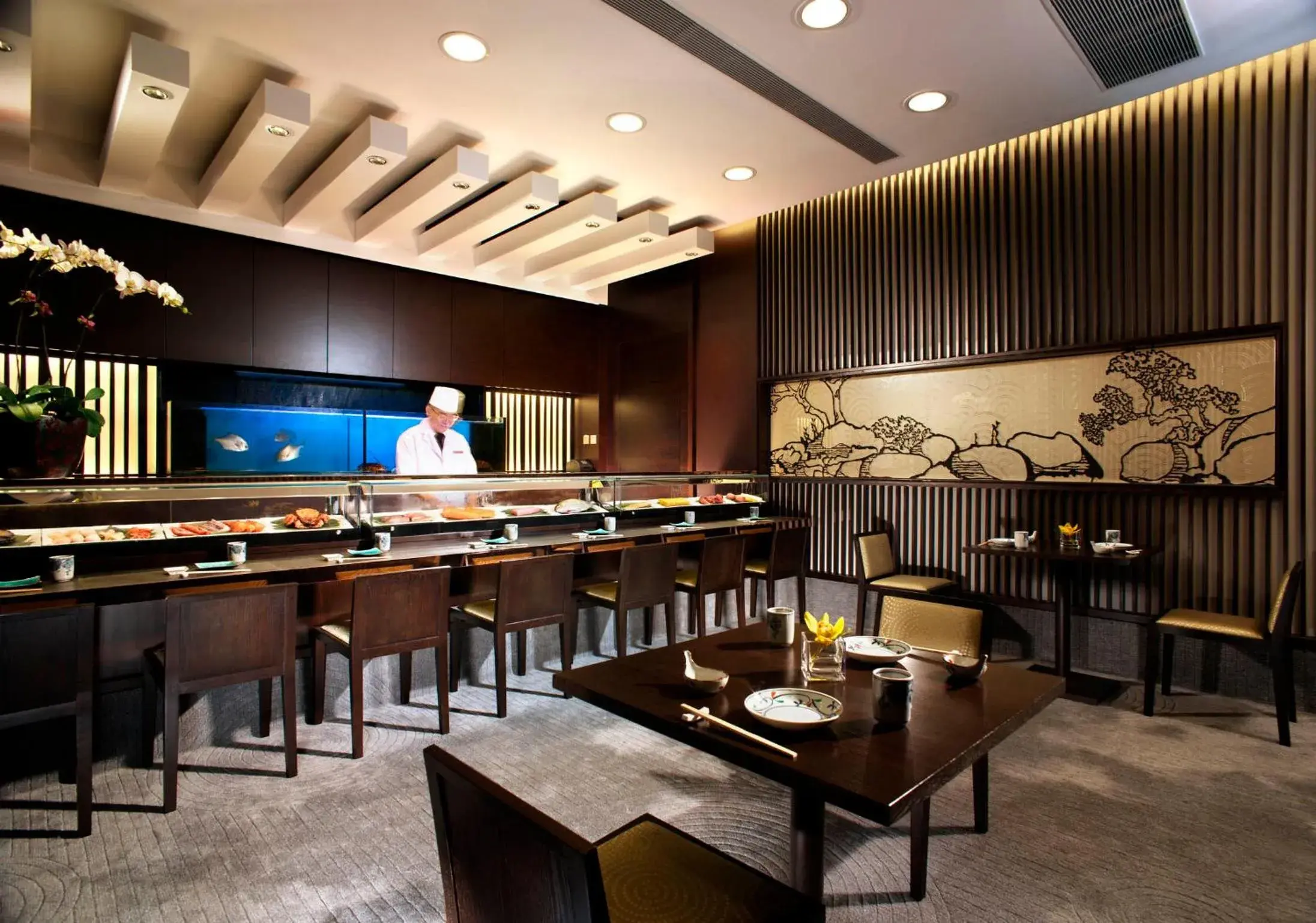 Restaurant/Places to Eat in Harbour Grand Hong Kong Hotel