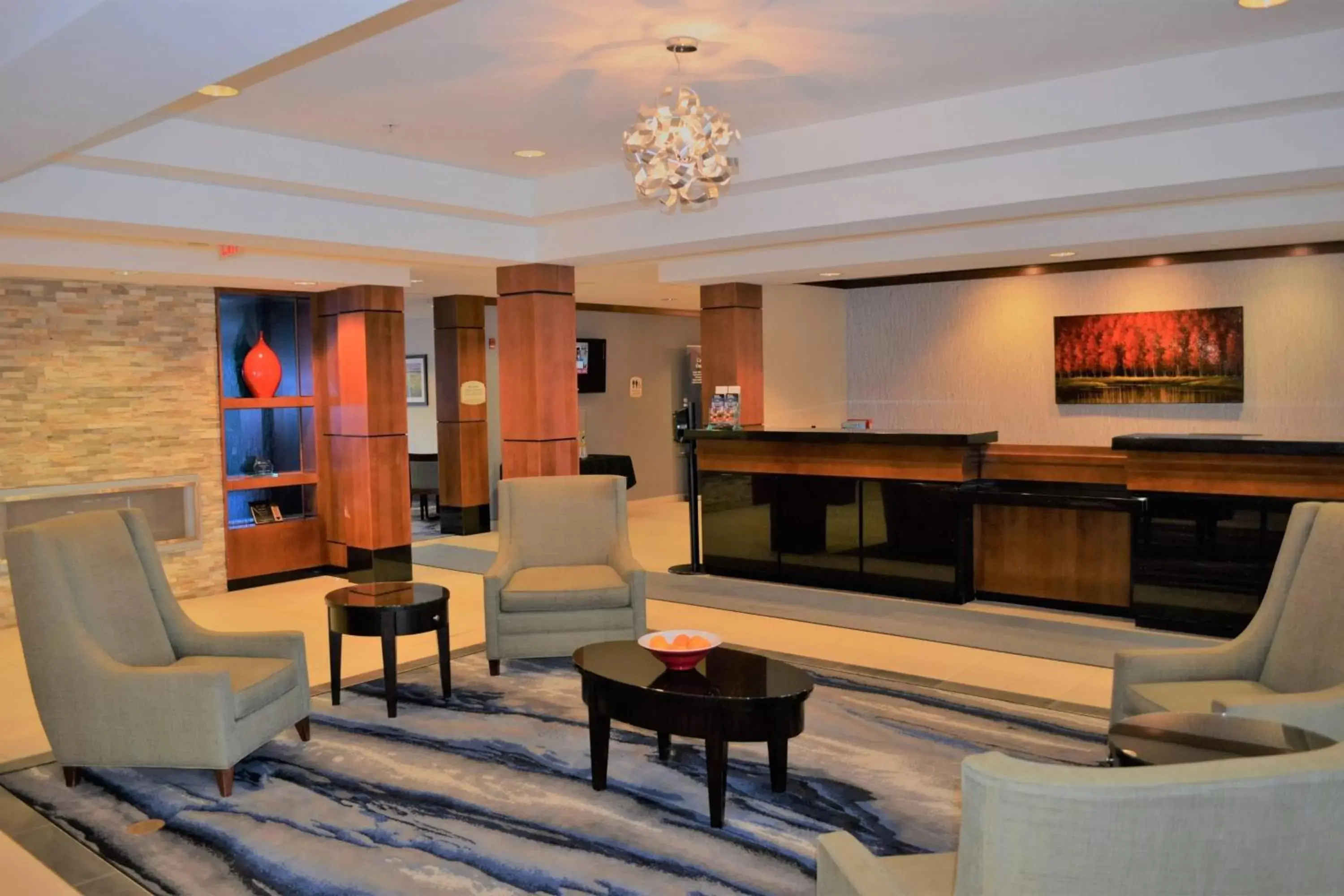 Lobby or reception, Seating Area in Fairfield Inn & Suites by Marriott Sault Ste. Marie