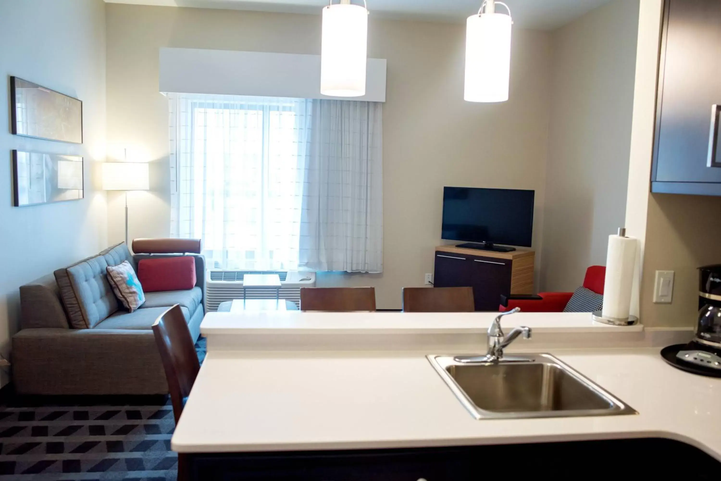 Living room, Seating Area in TownePlace Suites by Marriott Ames