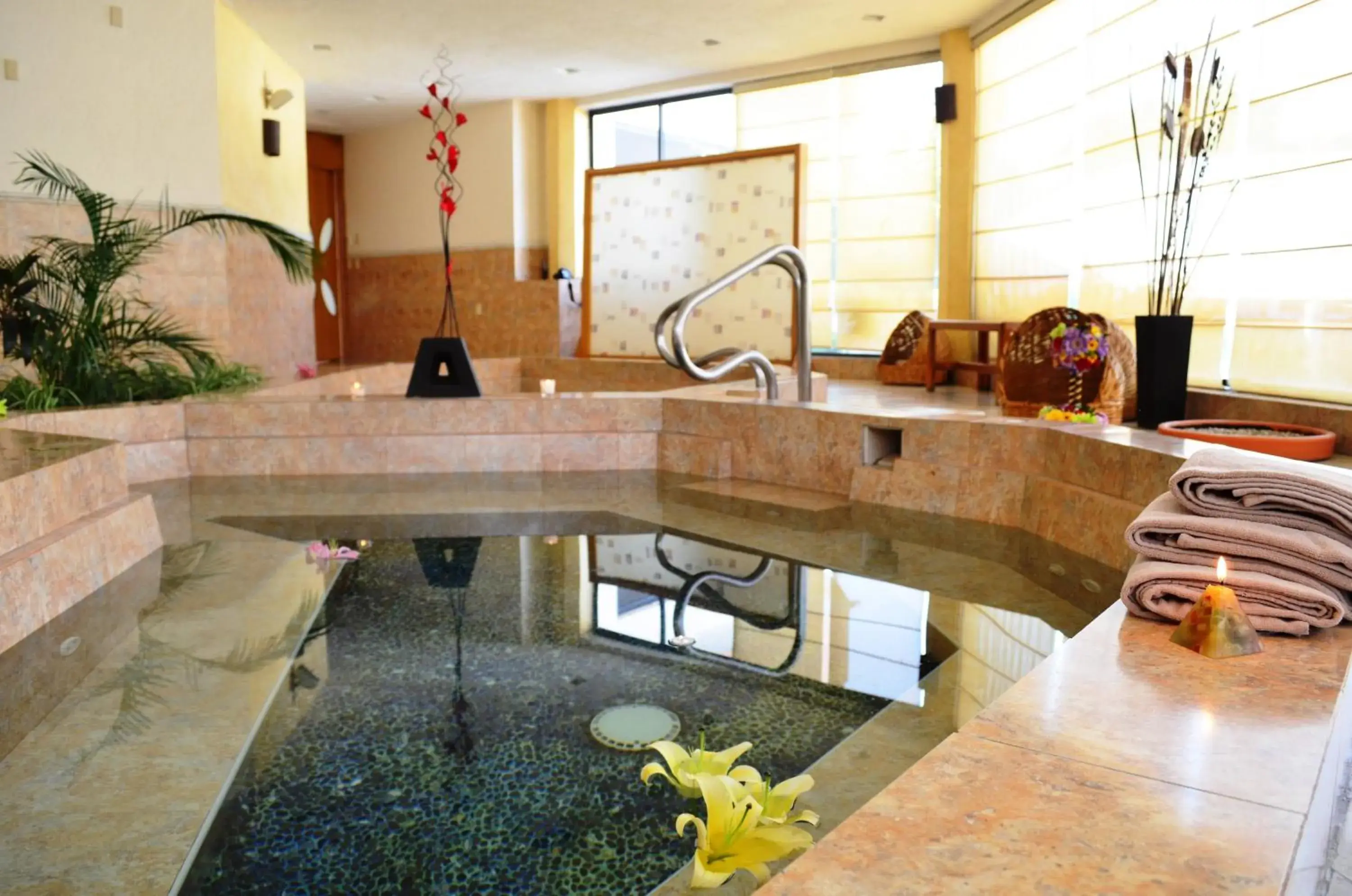 Spa and wellness centre/facilities, Bathroom in Hotel Coral Cuernavaca Resort & Spa