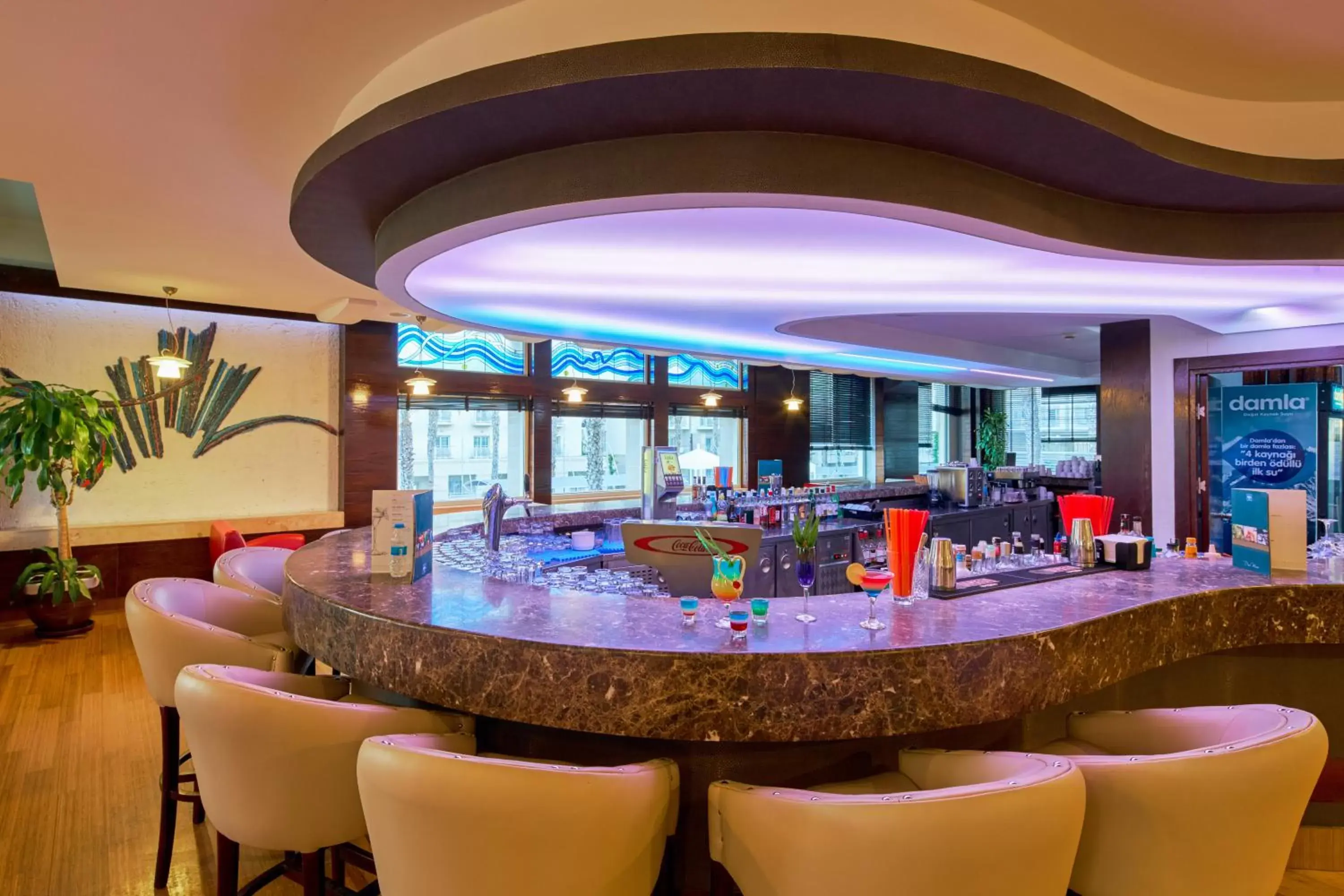 Lounge/Bar in La Blanche Resort & Spa