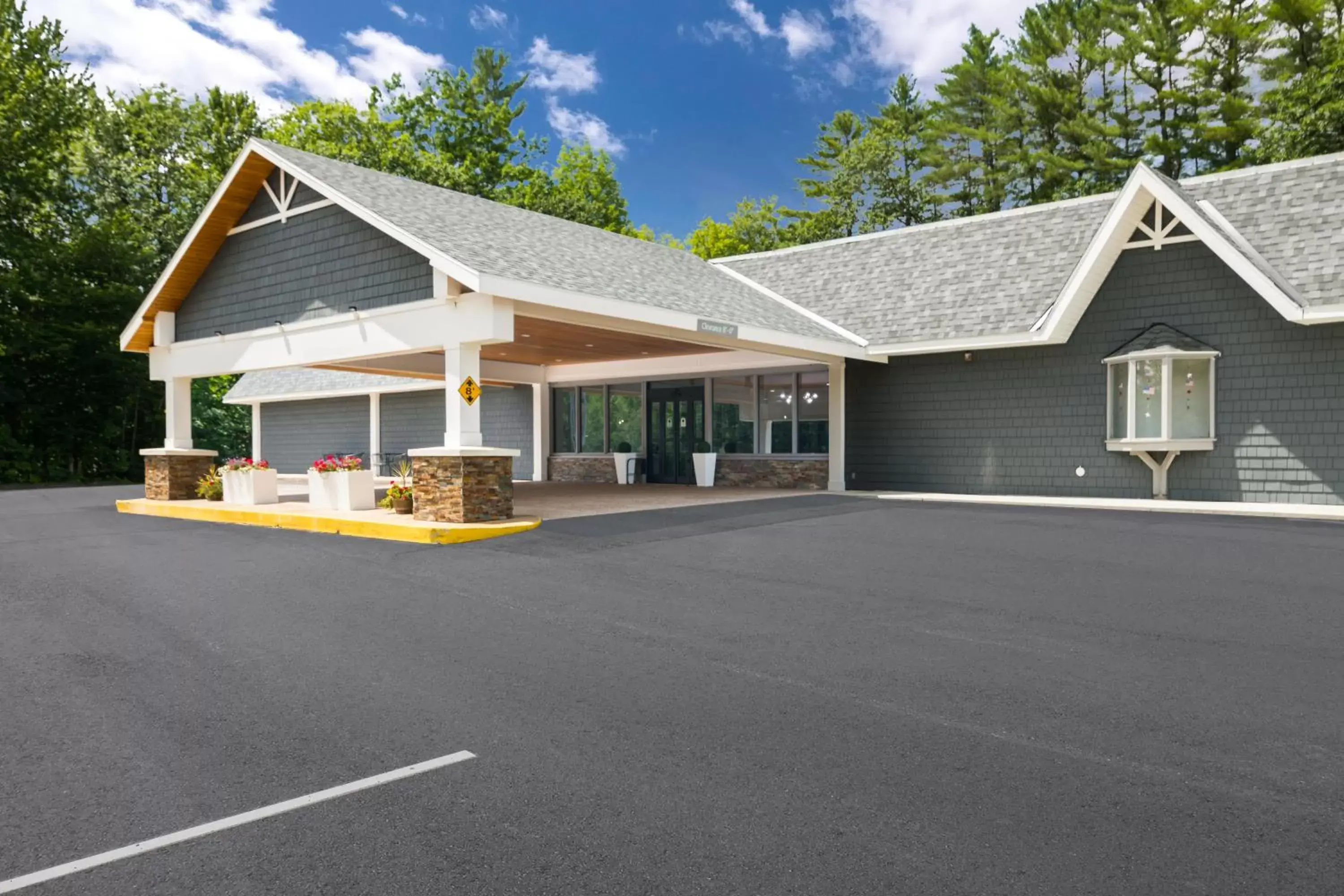 Facade/entrance, Property Building in Best Western Plymouth Inn-White Mountains