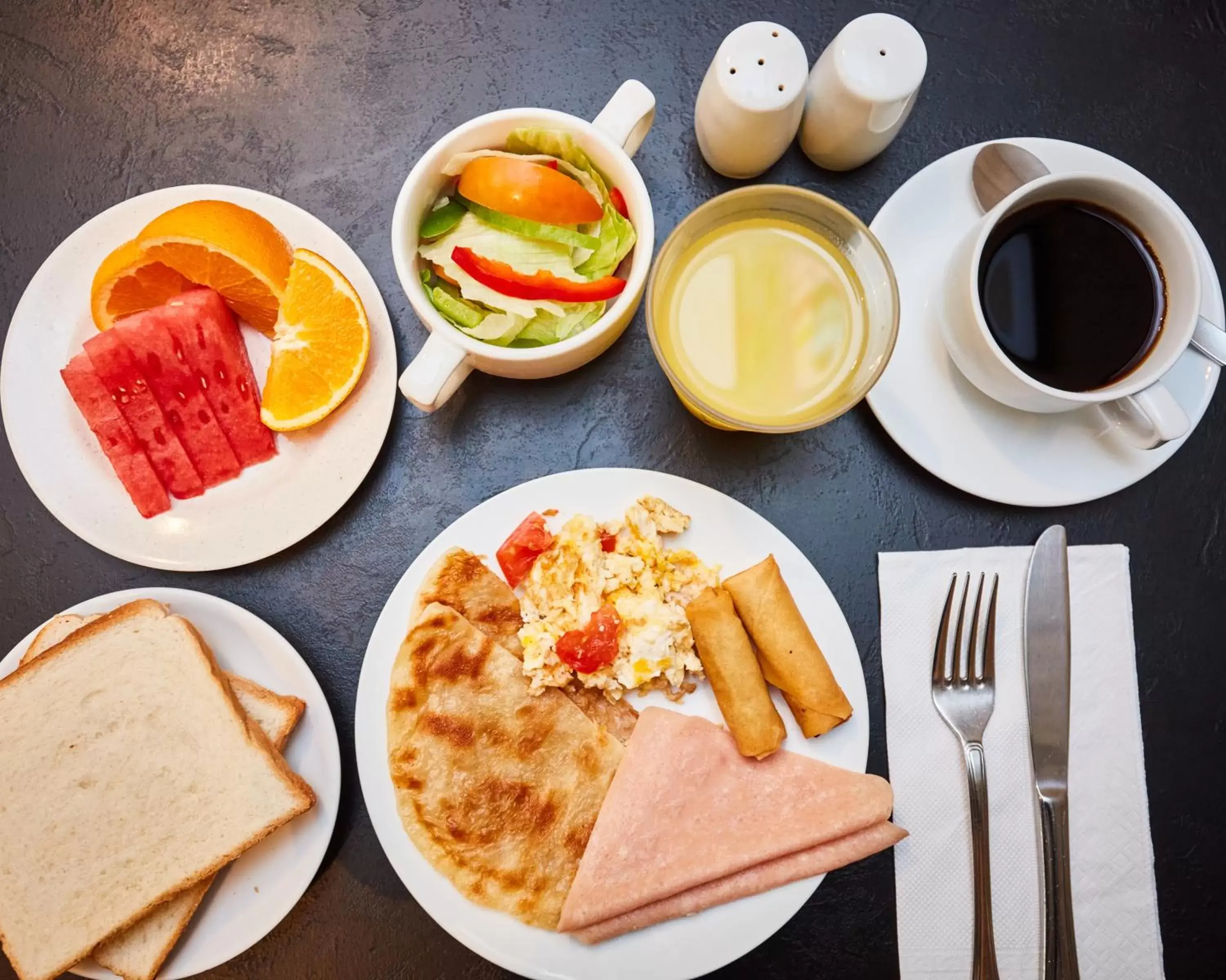 Food and drinks, Breakfast in Ibis Budget Singapore Imperial