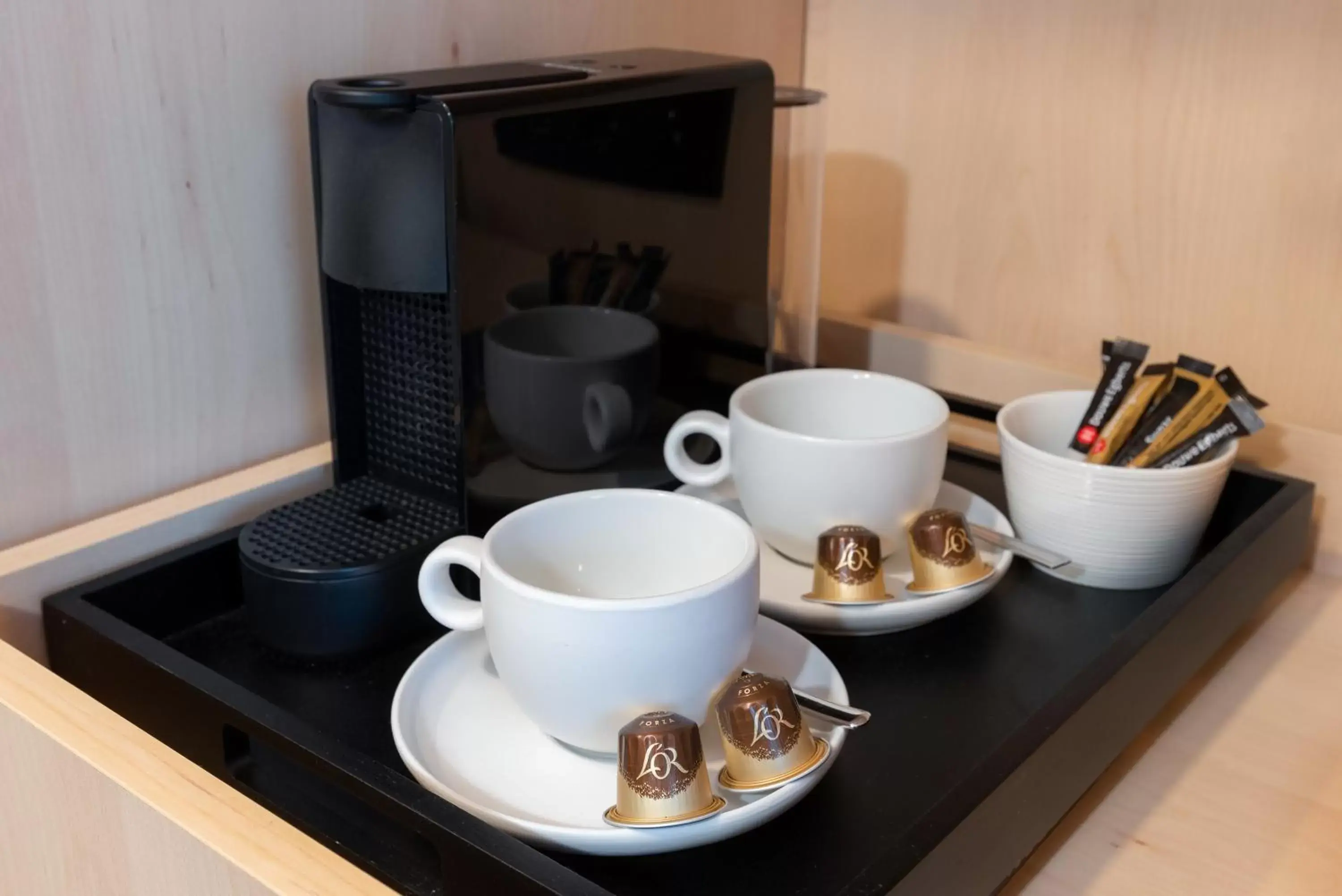 Coffee/tea facilities in Art Hotel Pallas by Tartuhotels
