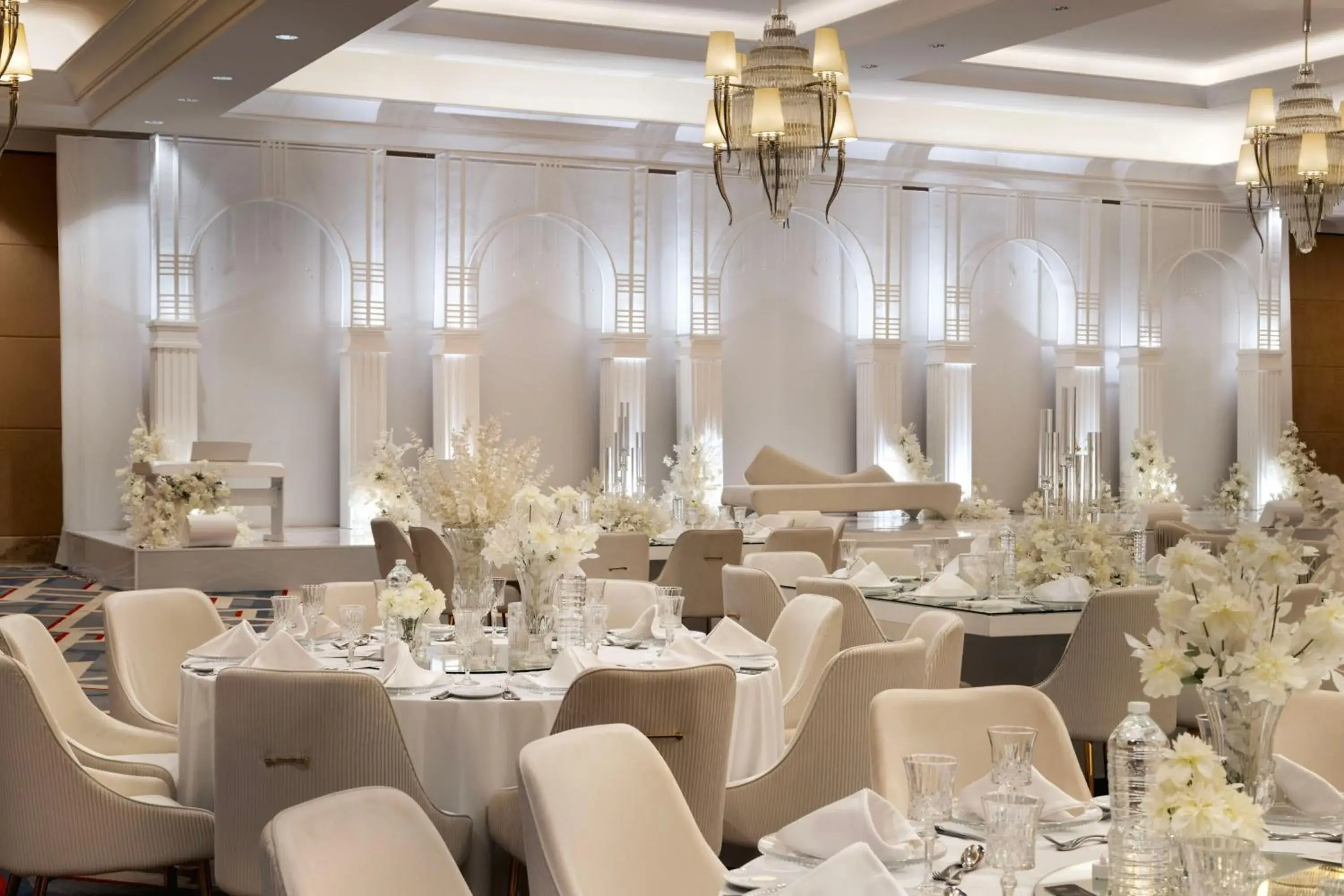 Banquet/Function facilities, Banquet Facilities in Sheraton Oman Hotel