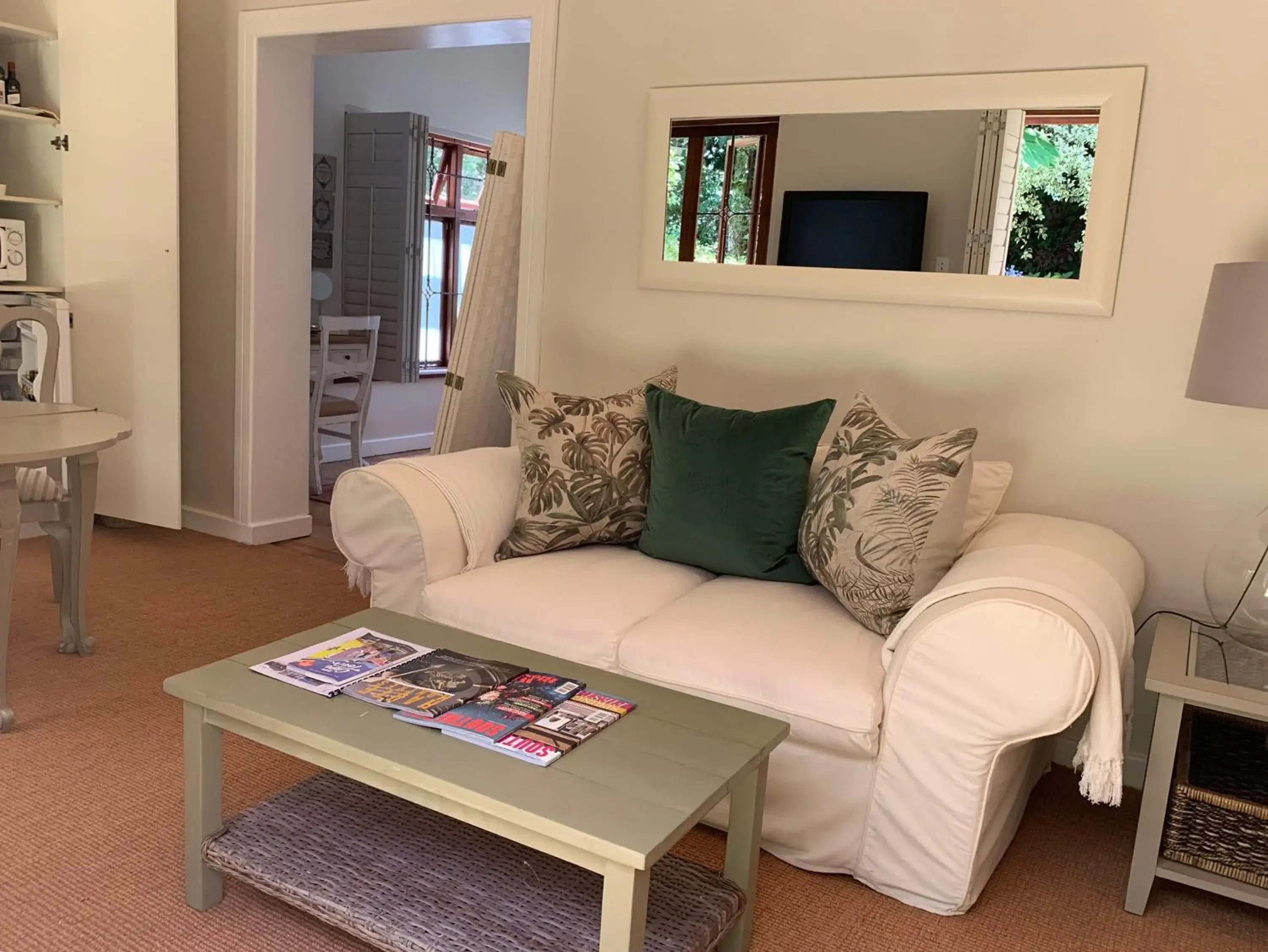 Seating Area in Fernwood Manor Boutique Guest House