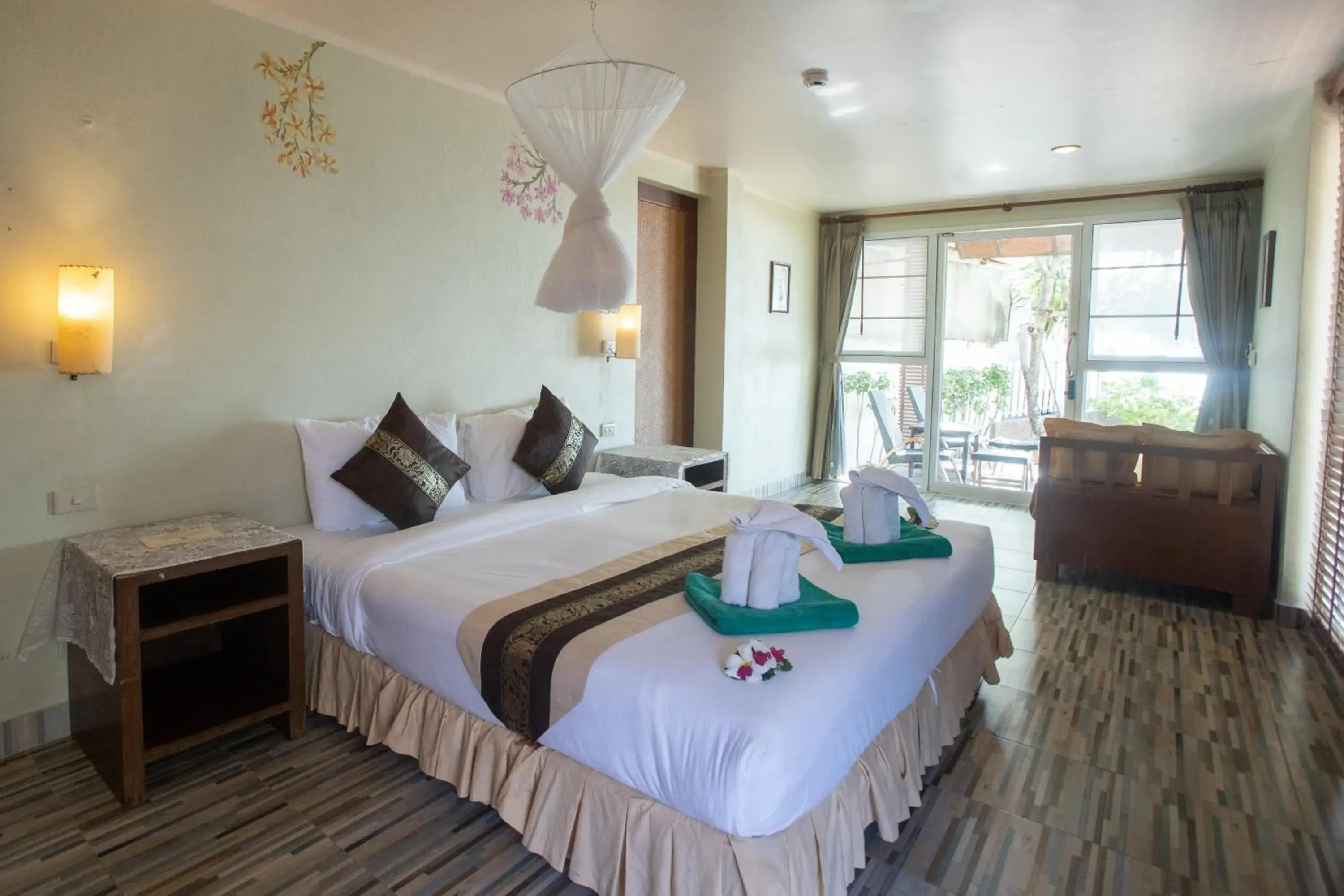 Bed in Southern Lanta Resort - SHA Extra Plus