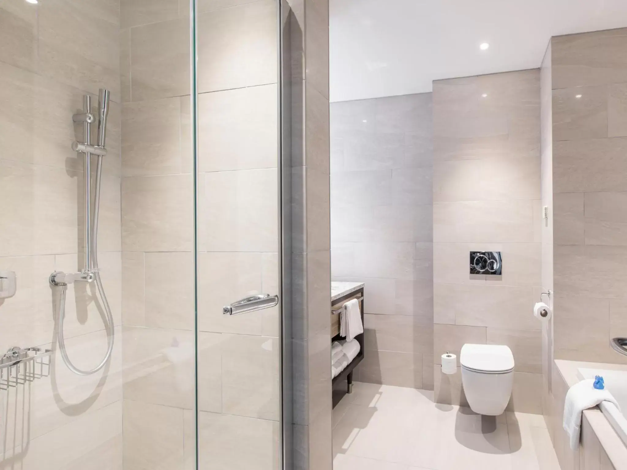 Shower, Bathroom in Grand Central Hotel Belfast