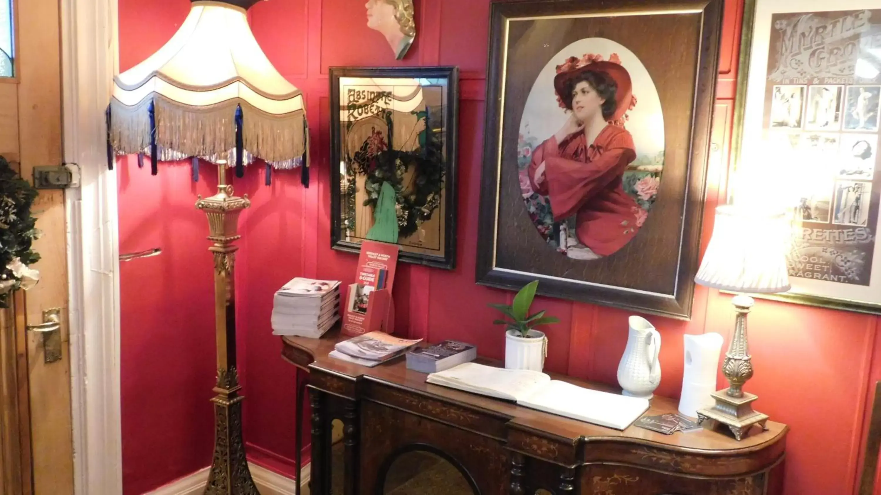 Facade/entrance in The Old Registry guest house Facade/entrance in The Old Registry guest house