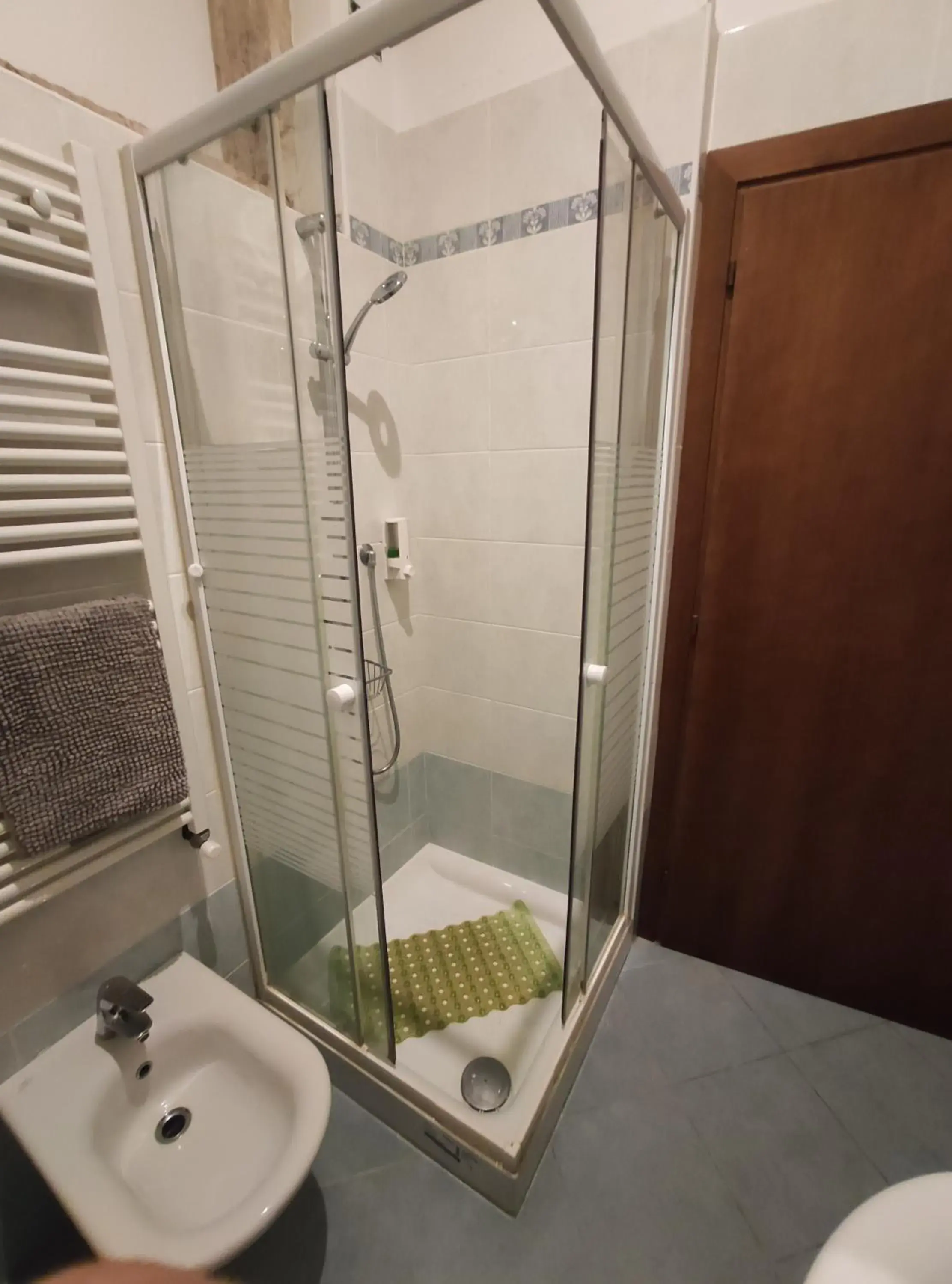 Shower, Bathroom in Sweet Venice - locazione turistica - apartment