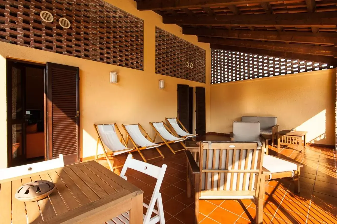 Balcony/Terrace, Bunk Bed in Residenza Del Lago