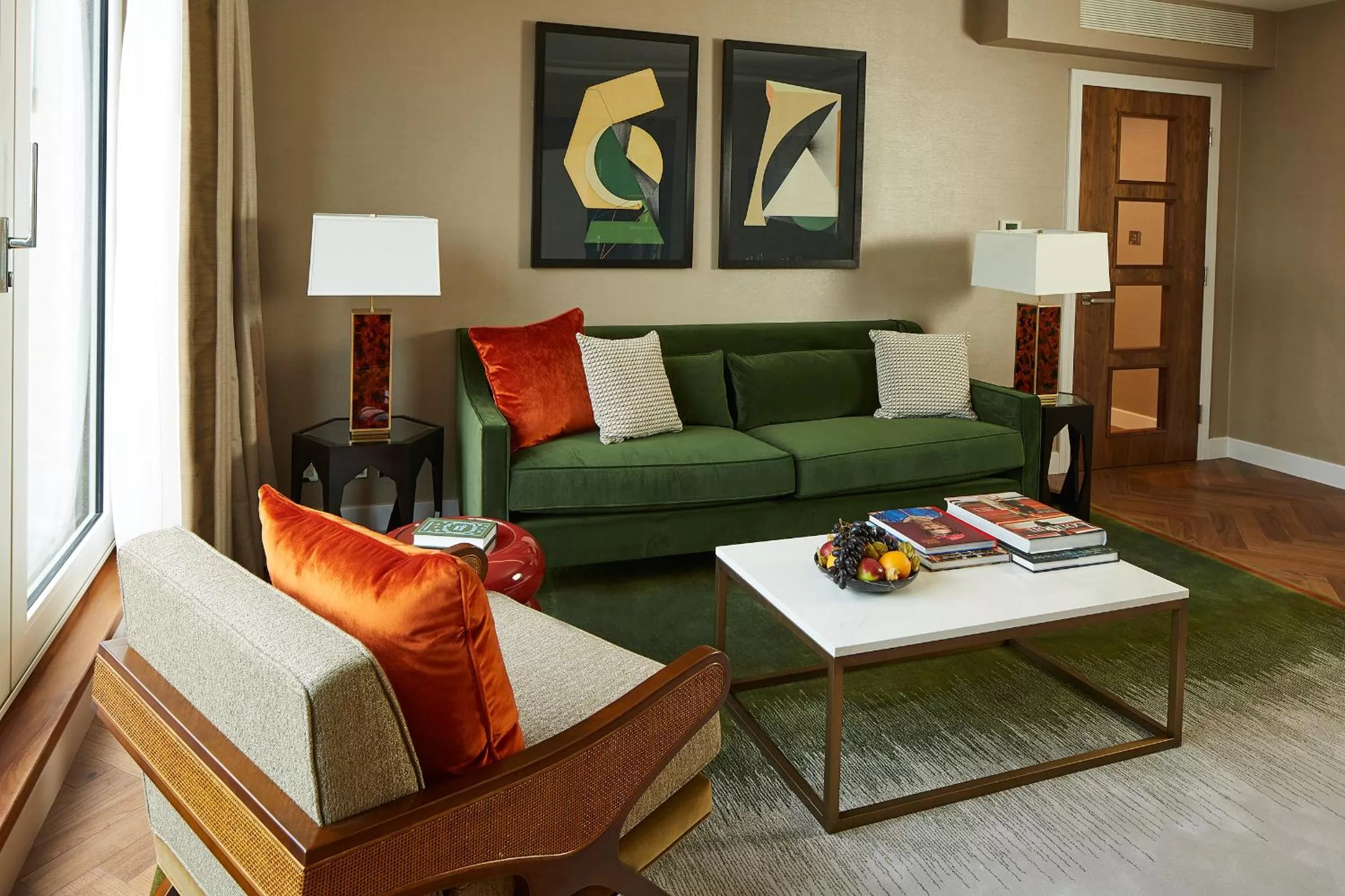 Living room in Cheval Gloucester Park at Kensington