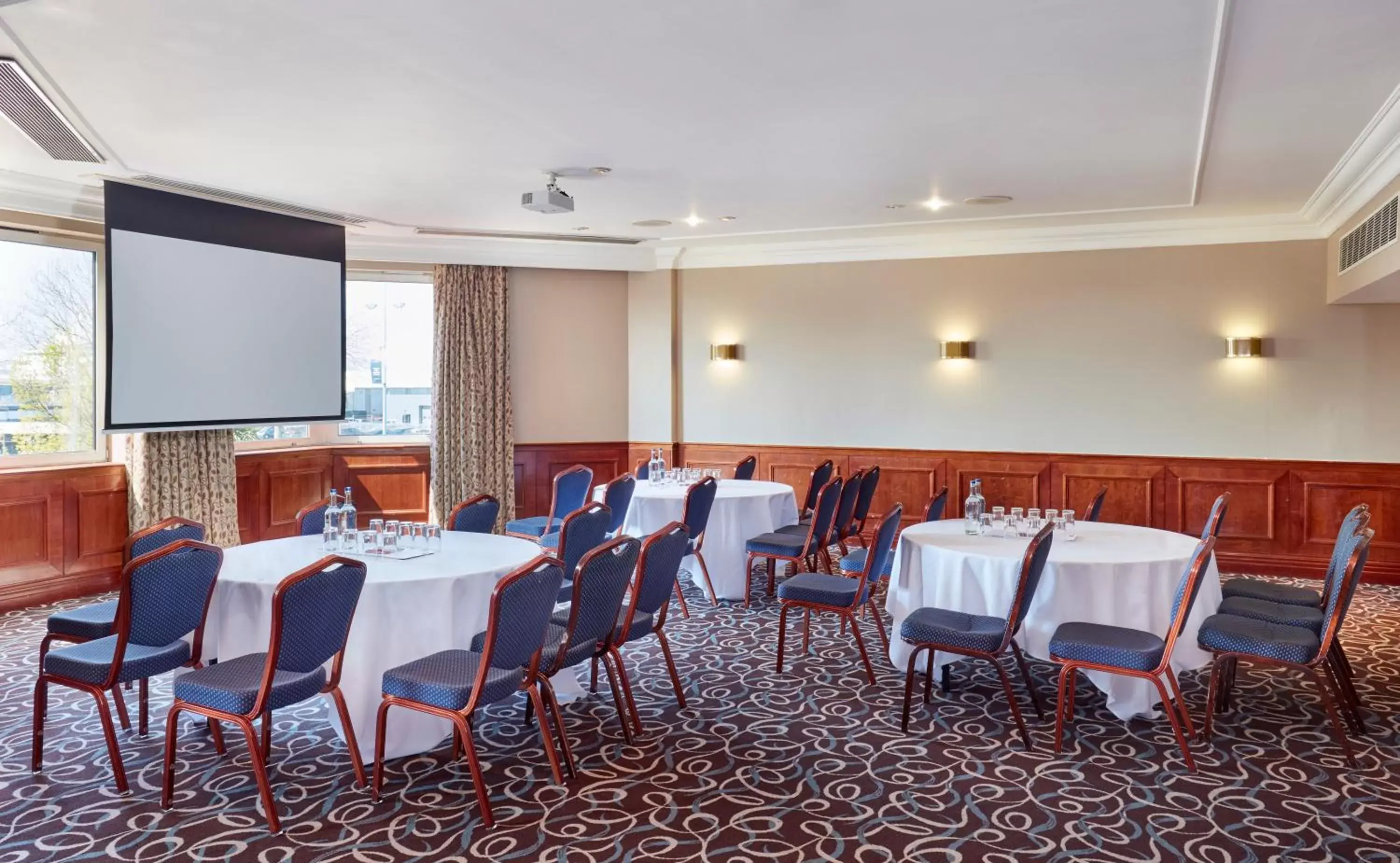 Meeting/conference room, Business Area/Conference Room in Leonardo Royal Southampton Grand Harbour