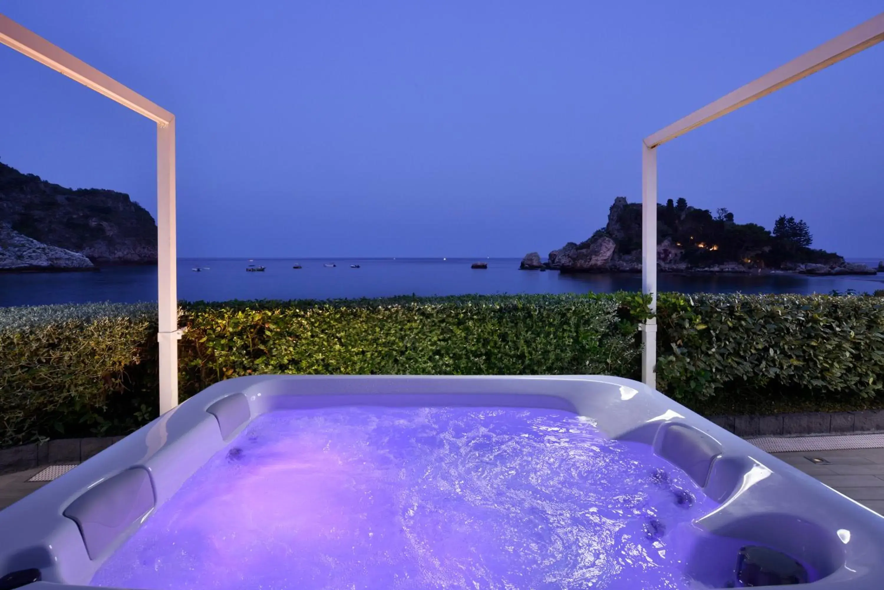 Hot Tub in La Plage Resort