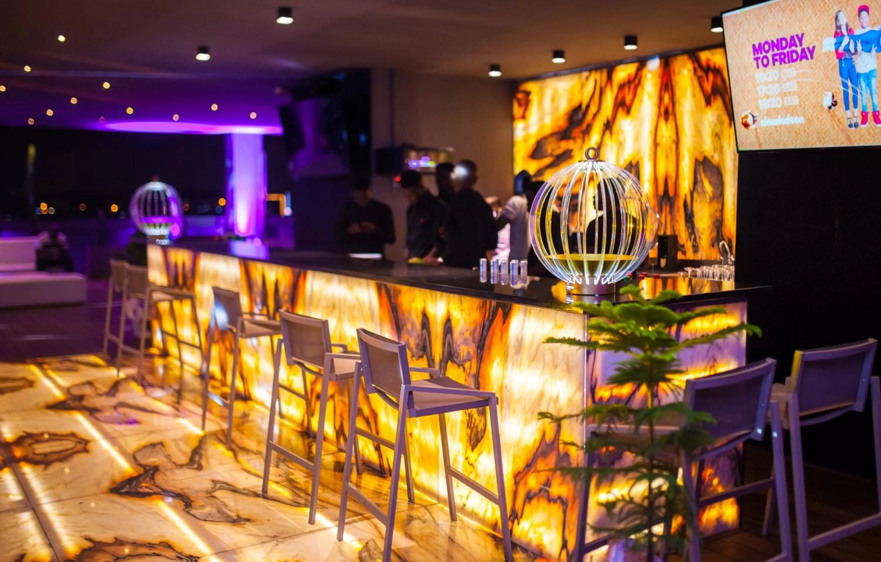 Lounge or bar in Kwarleyz Residence, Accra