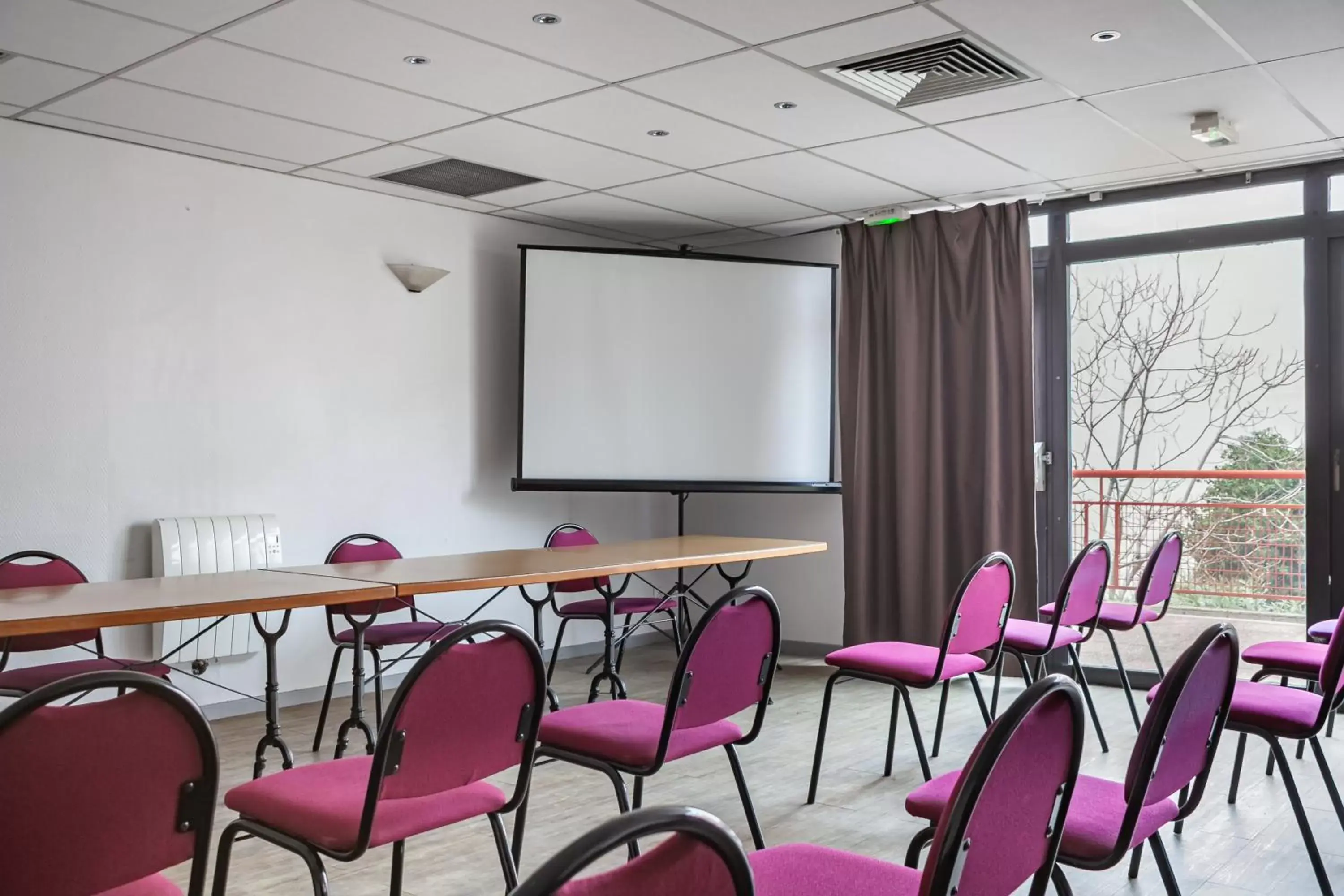 Business facilities in Residhotel Le Grand Prado