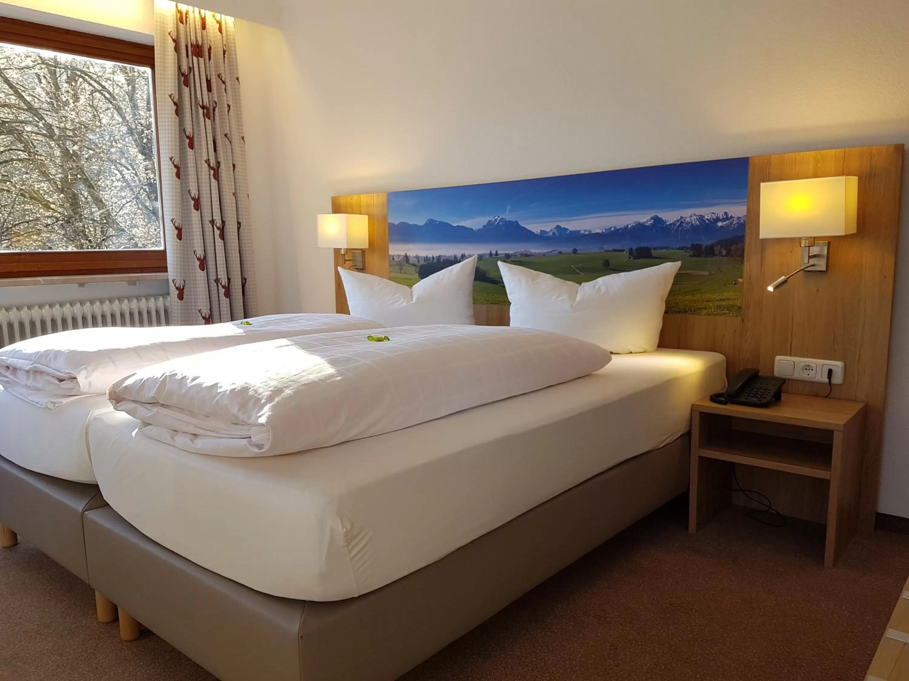 Garden view, Bed in Hotel Ruchti - Zeit für mich