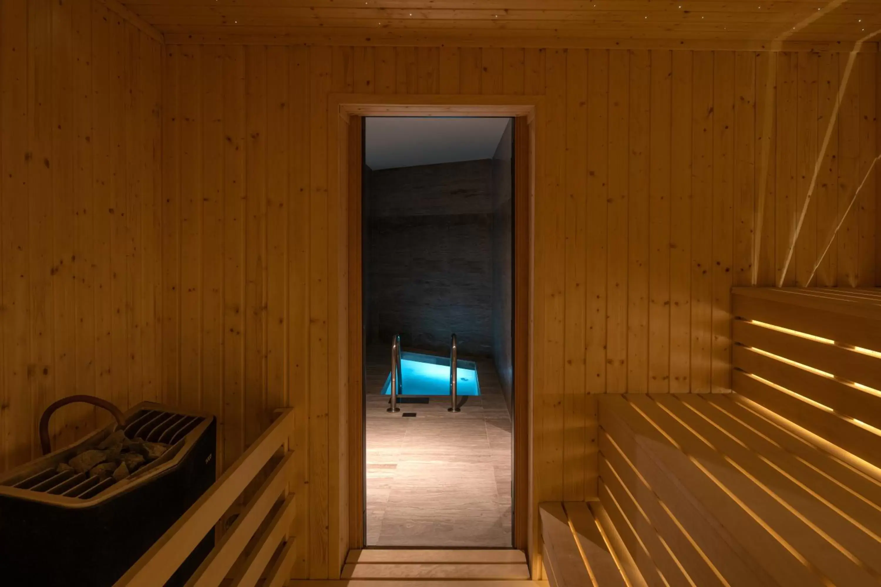 Massage in Amara - Sea Your Only View™ Massage in Amara - Sea Your Only View™