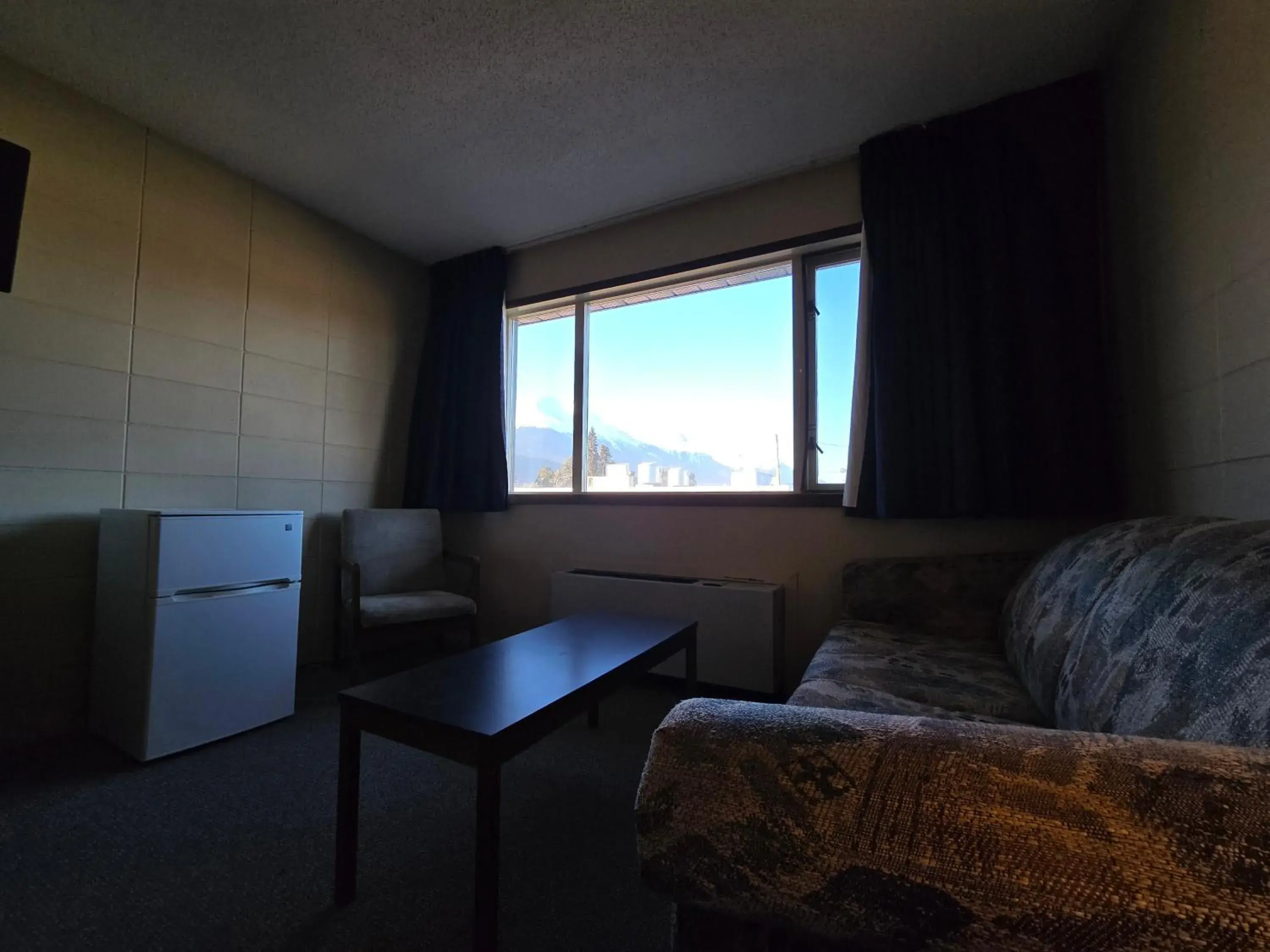 Living room, Seating Area in Capri Motor Inn