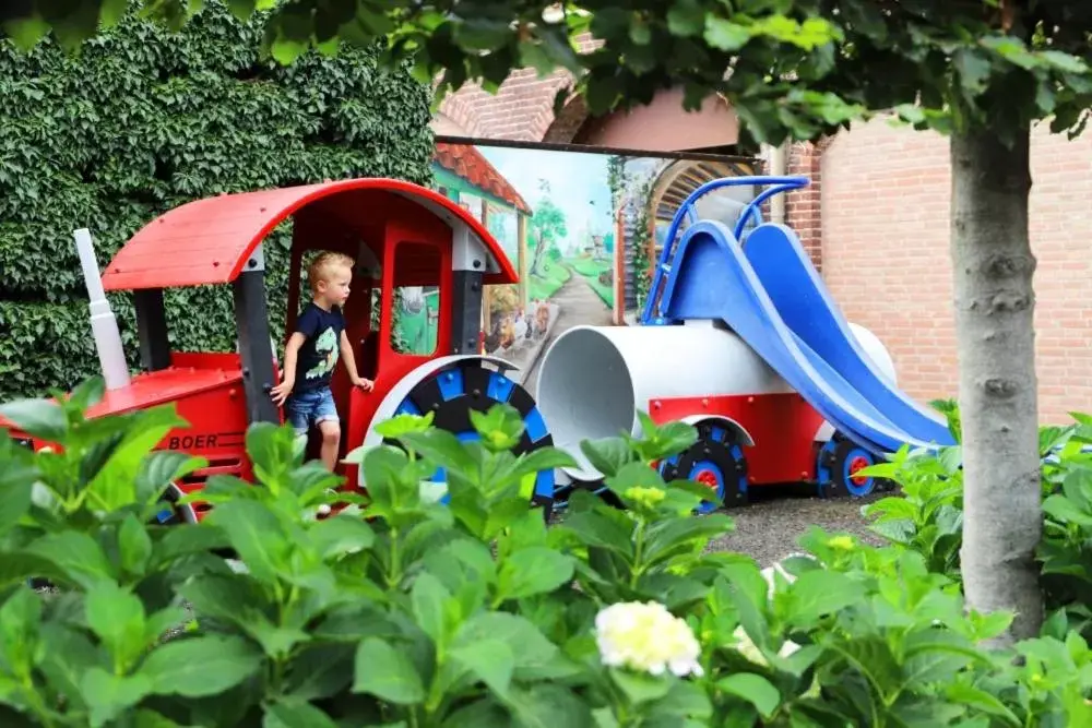Children play ground, Water Park in Herberg de Brabantse Kluis