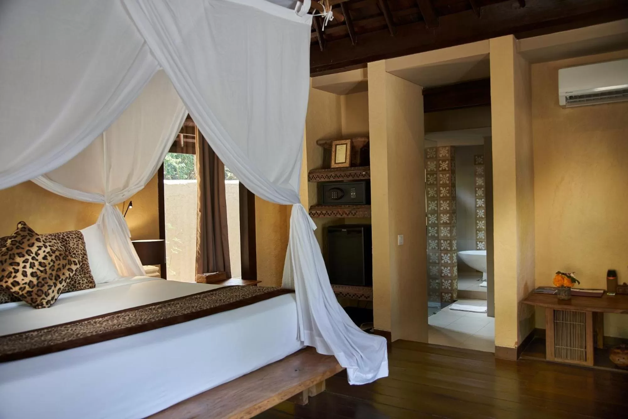 Bed in NusaBay Menjangan