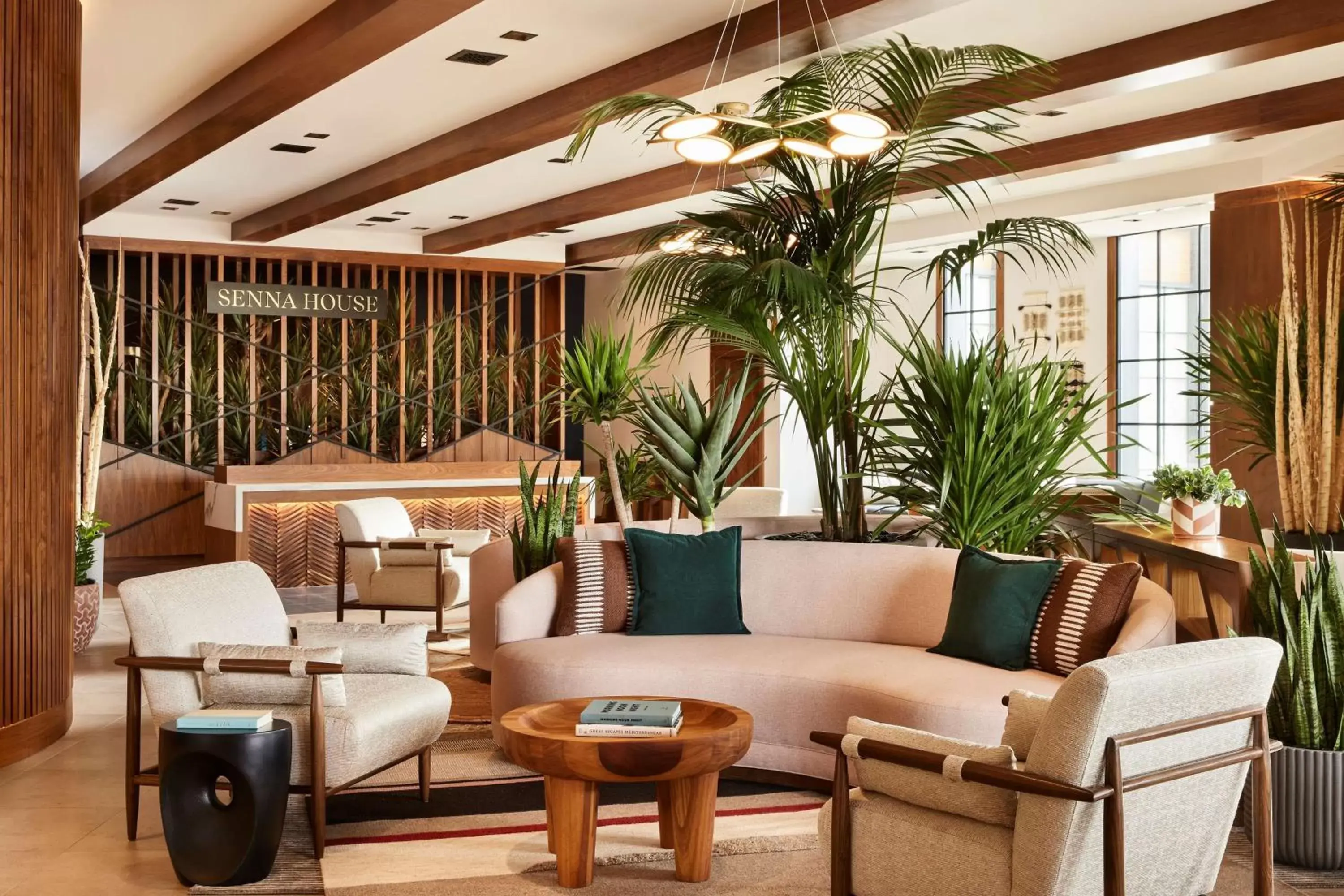 Lobby or reception in Senna House Hotel Scottsdale, Curio Collection By Hilton