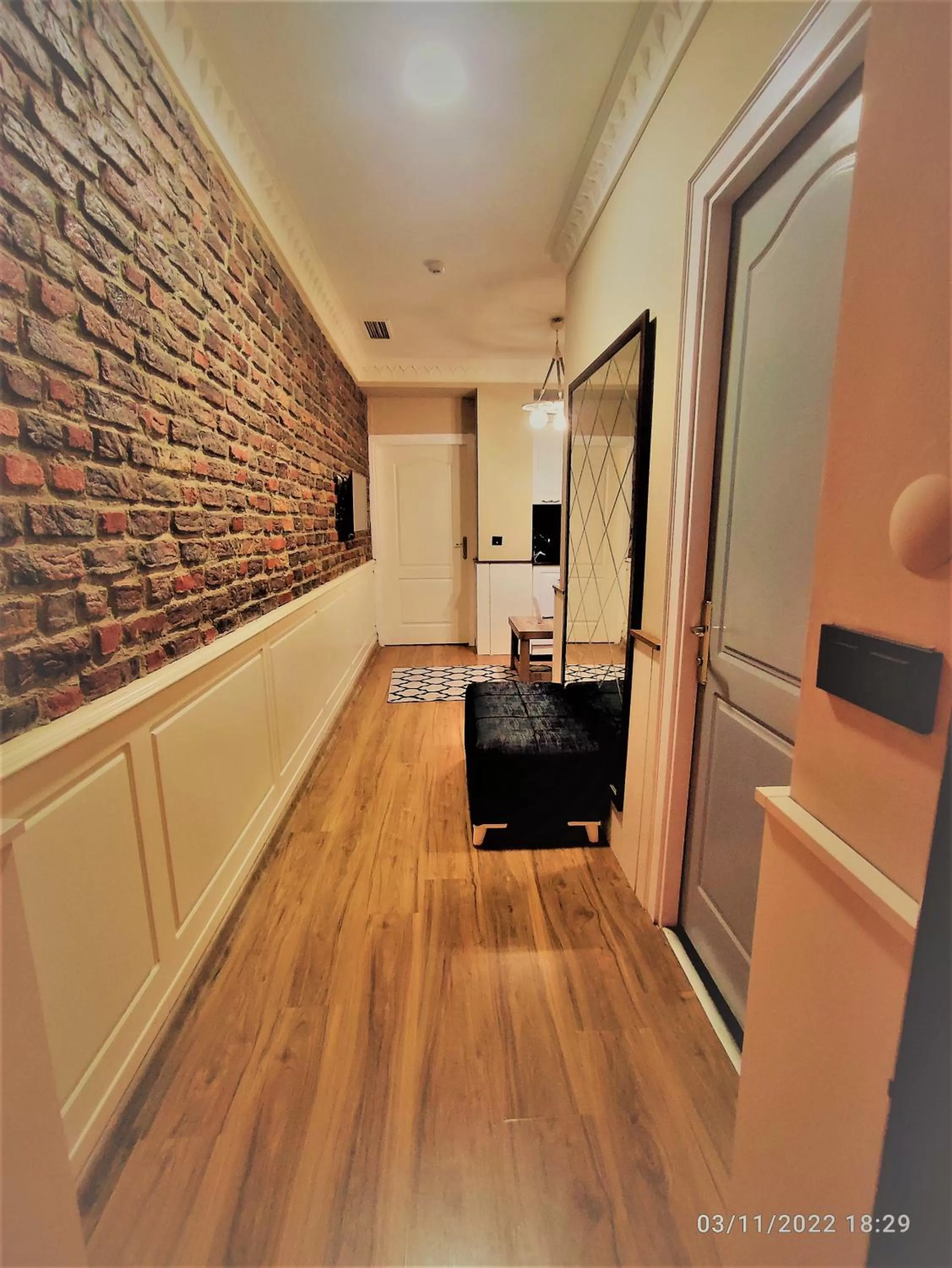 Massage, Kitchen/Kitchenette in Royal Palace Hotel