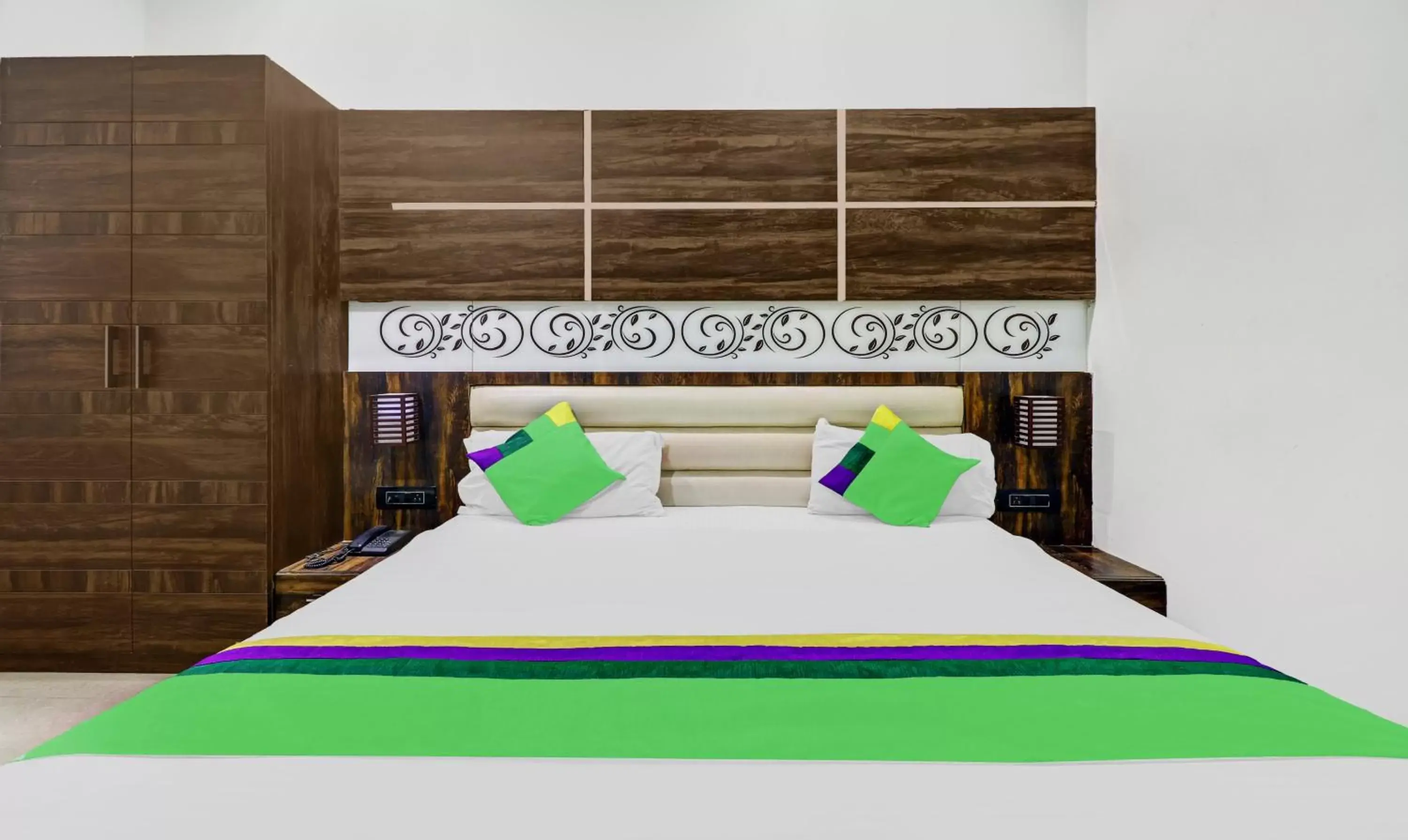 Bedroom, Bed in Itsy By Treebo - Anjali Mahal
