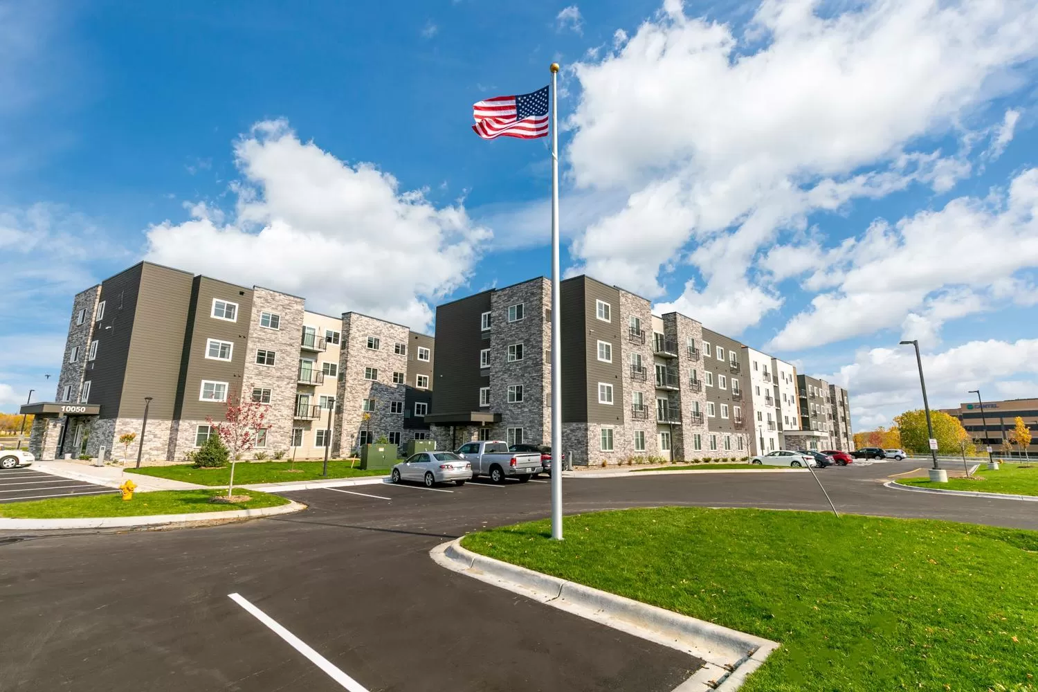 Property building in WaterWalk Extended Stay by Wyndham Minneapolis - Plymouth