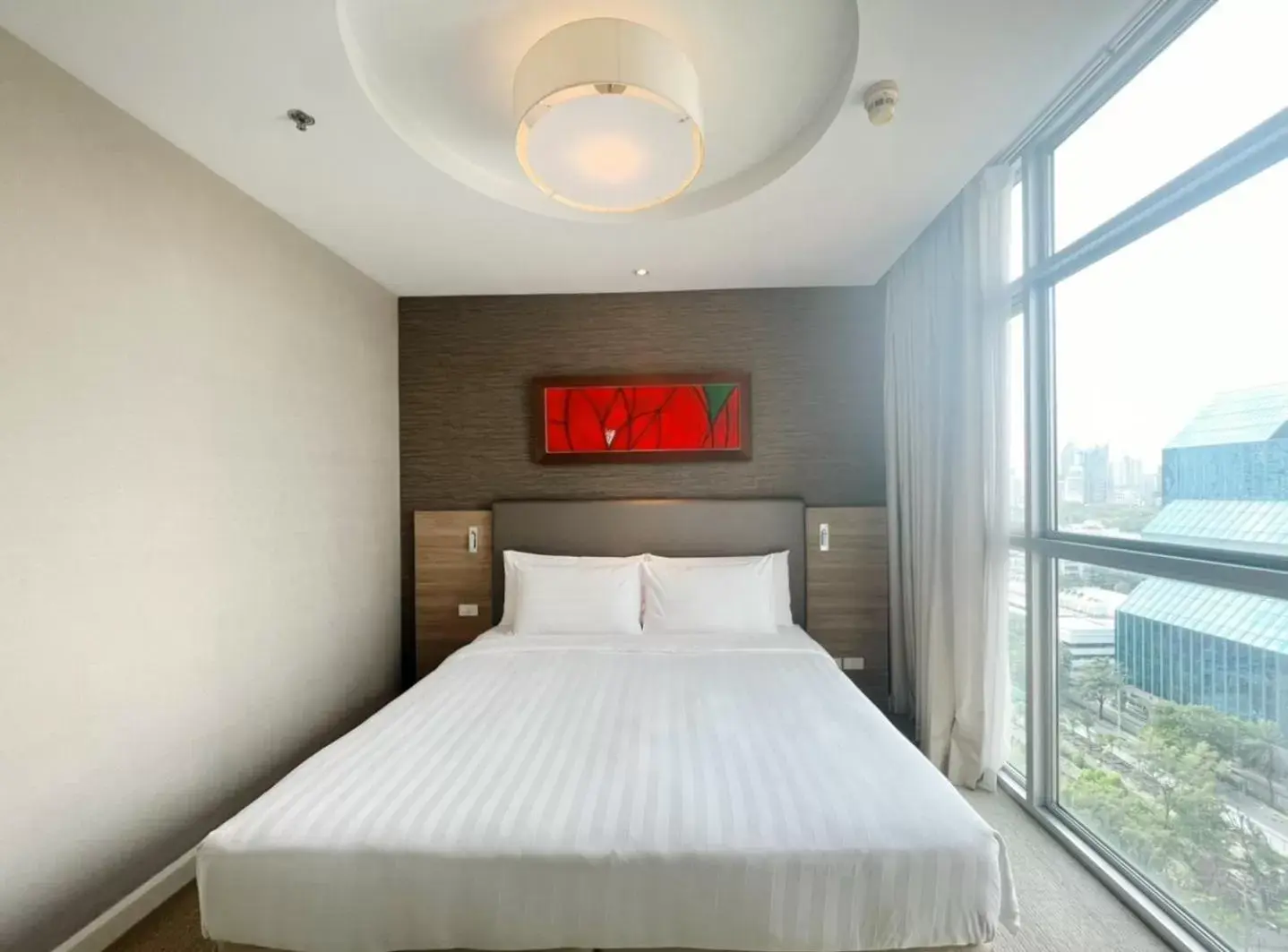 Bedroom, Bed in Urbana Sathorn Hotel, Bangkok